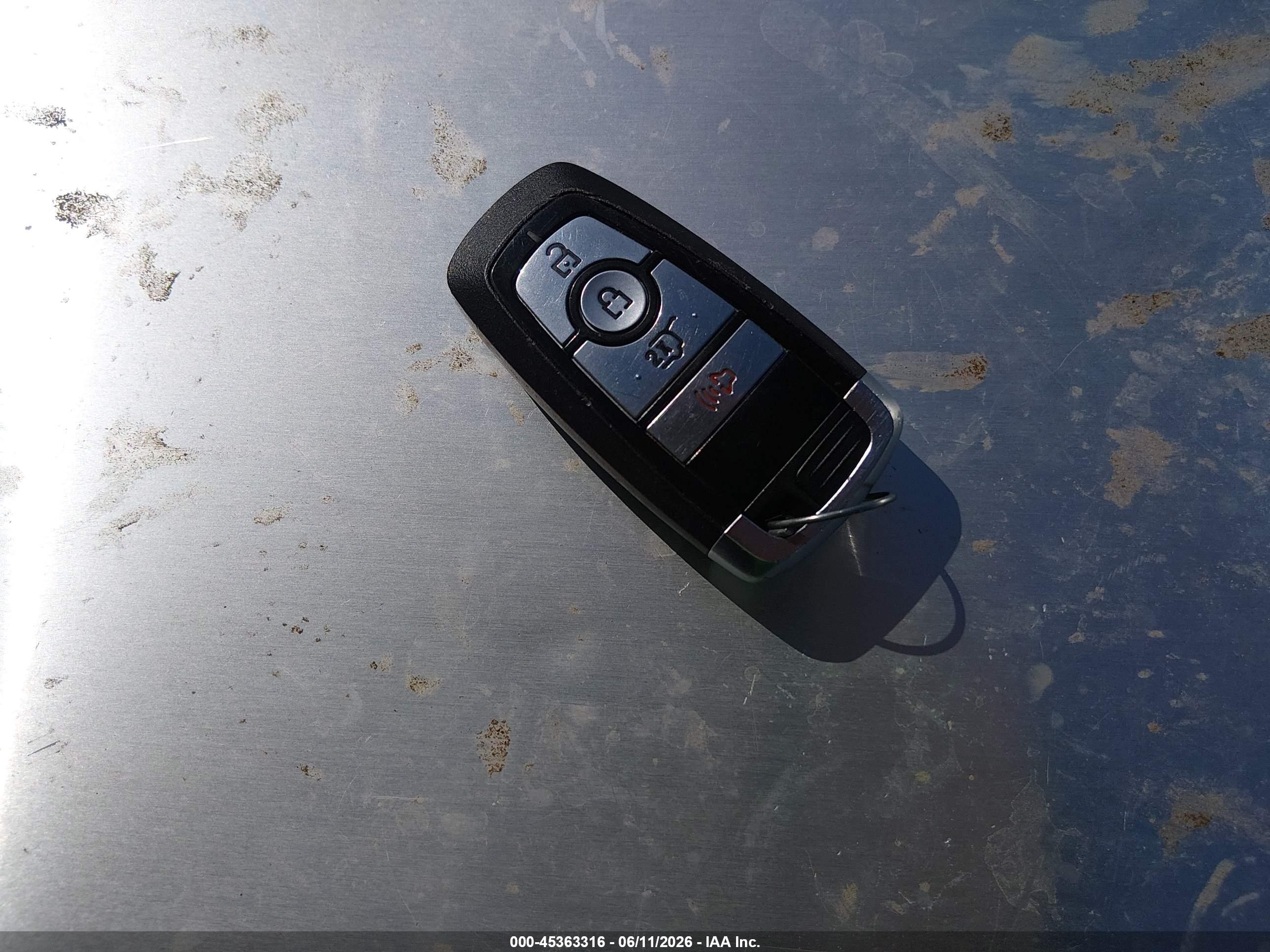 FORD MUSTANG image 11