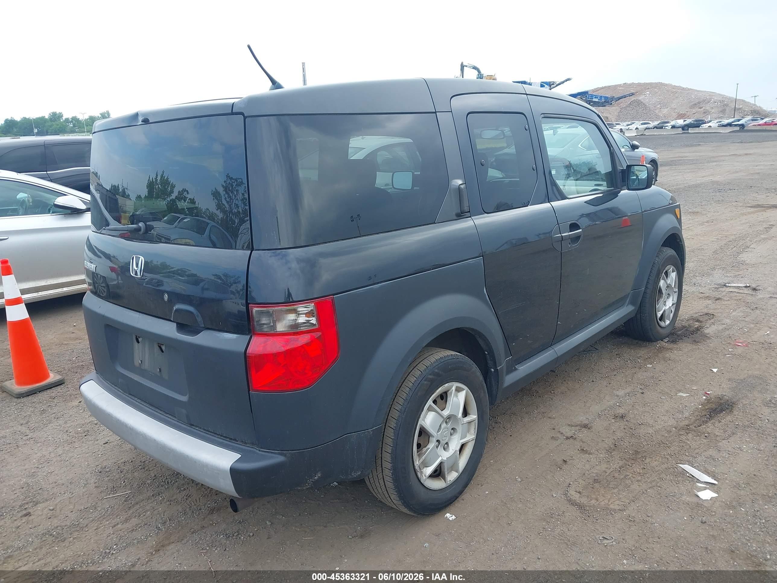 HONDA ELEMENT image 4
