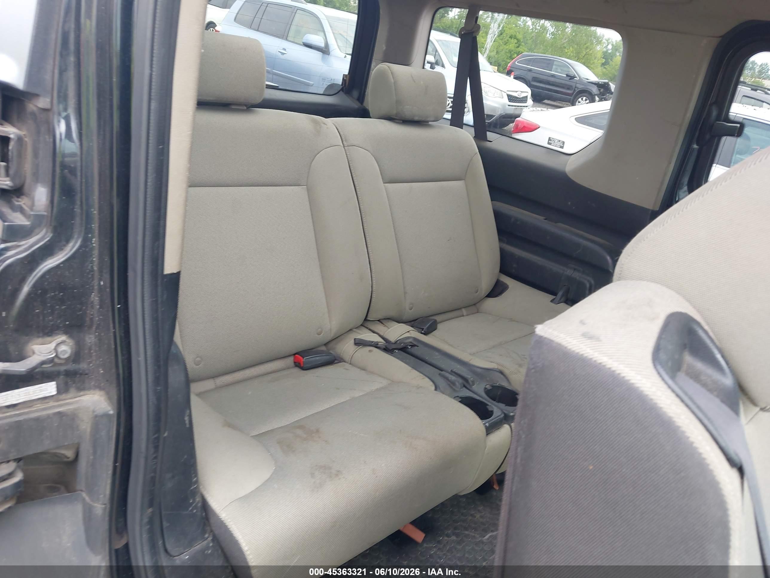 HONDA ELEMENT image 8
