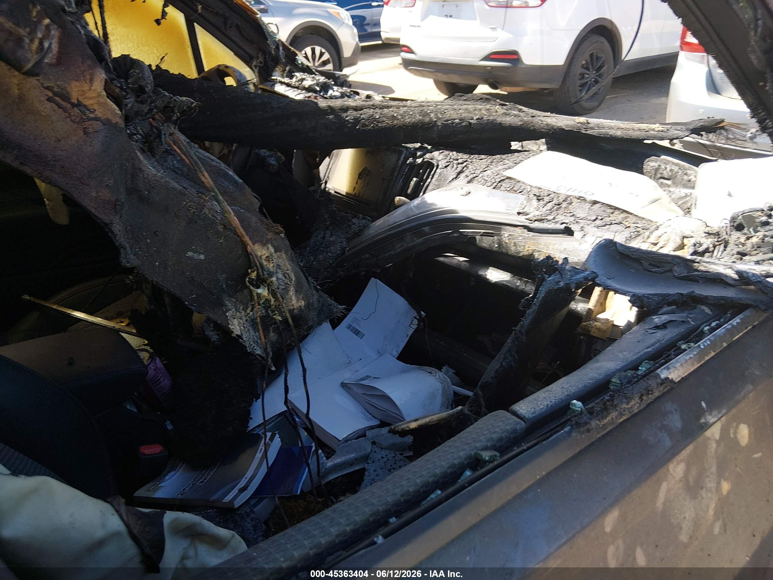 SUBARU FORESTER image 5