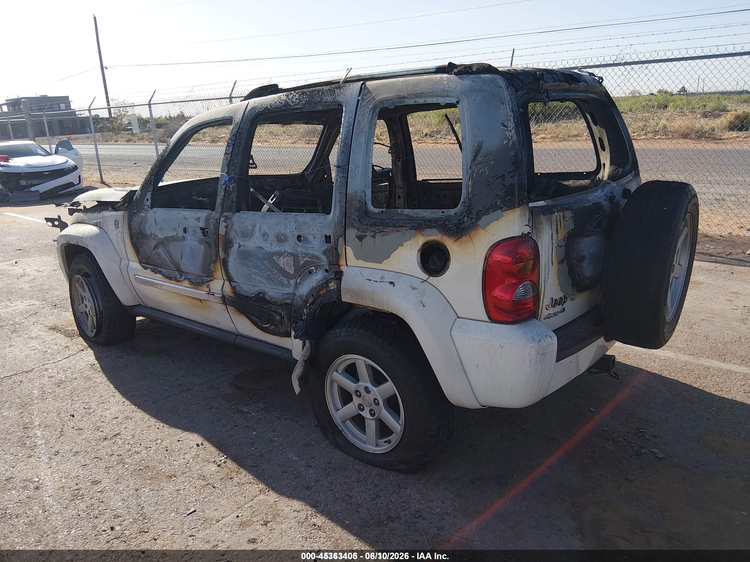 JEEP LIBERTY image 3