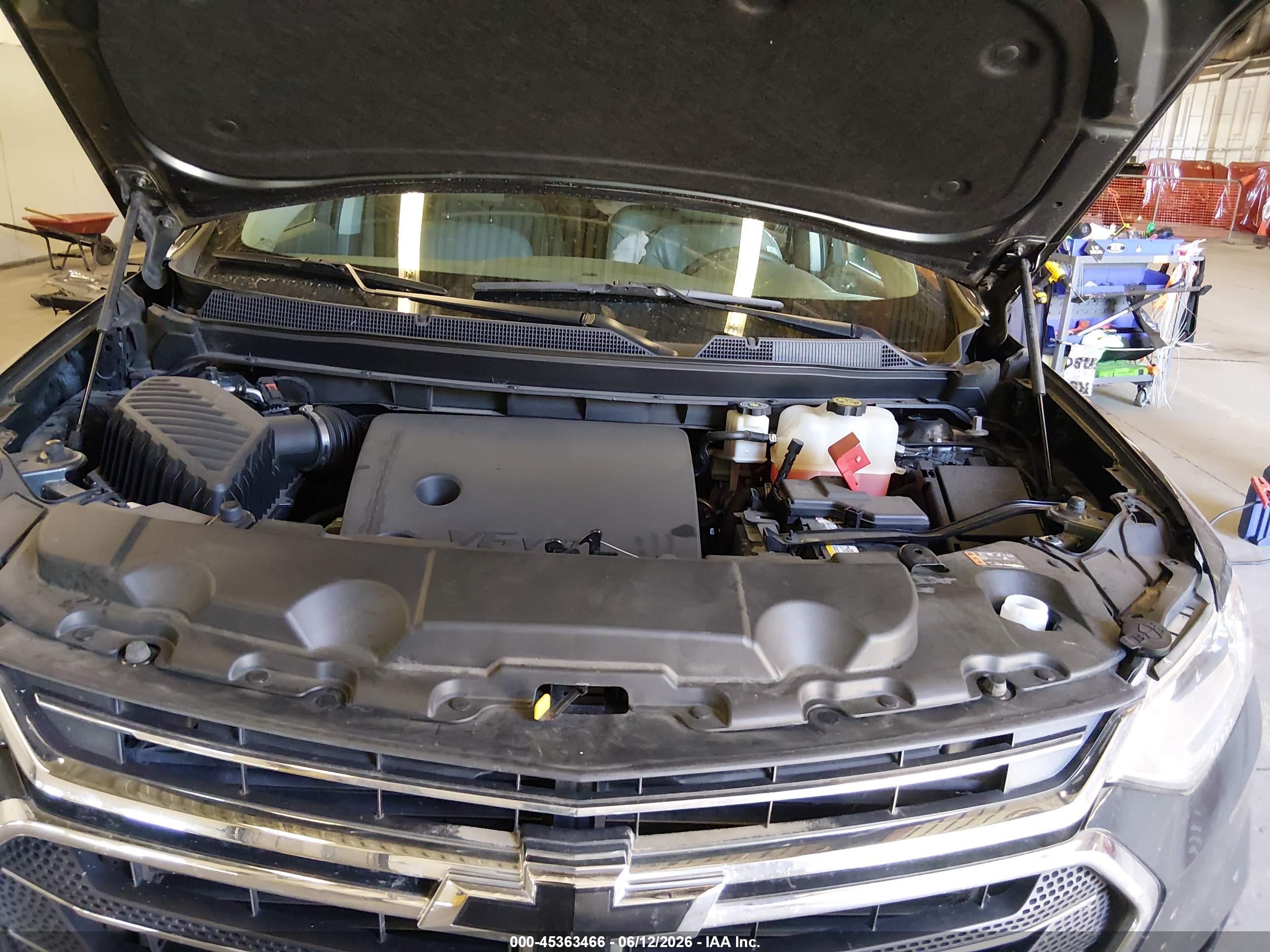 CHEVROLET TRAVERSE image 10