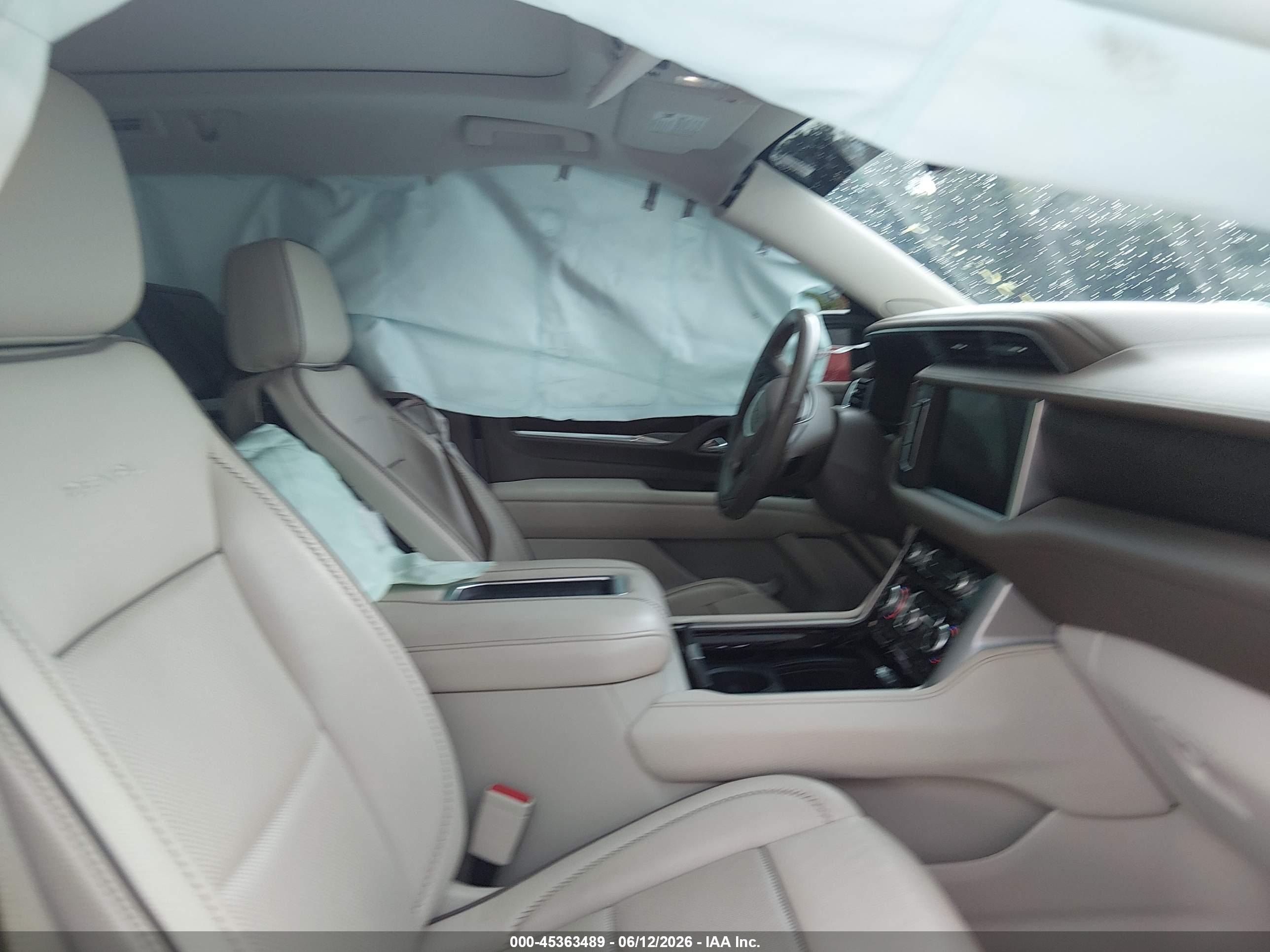 GMC YUKON image 5