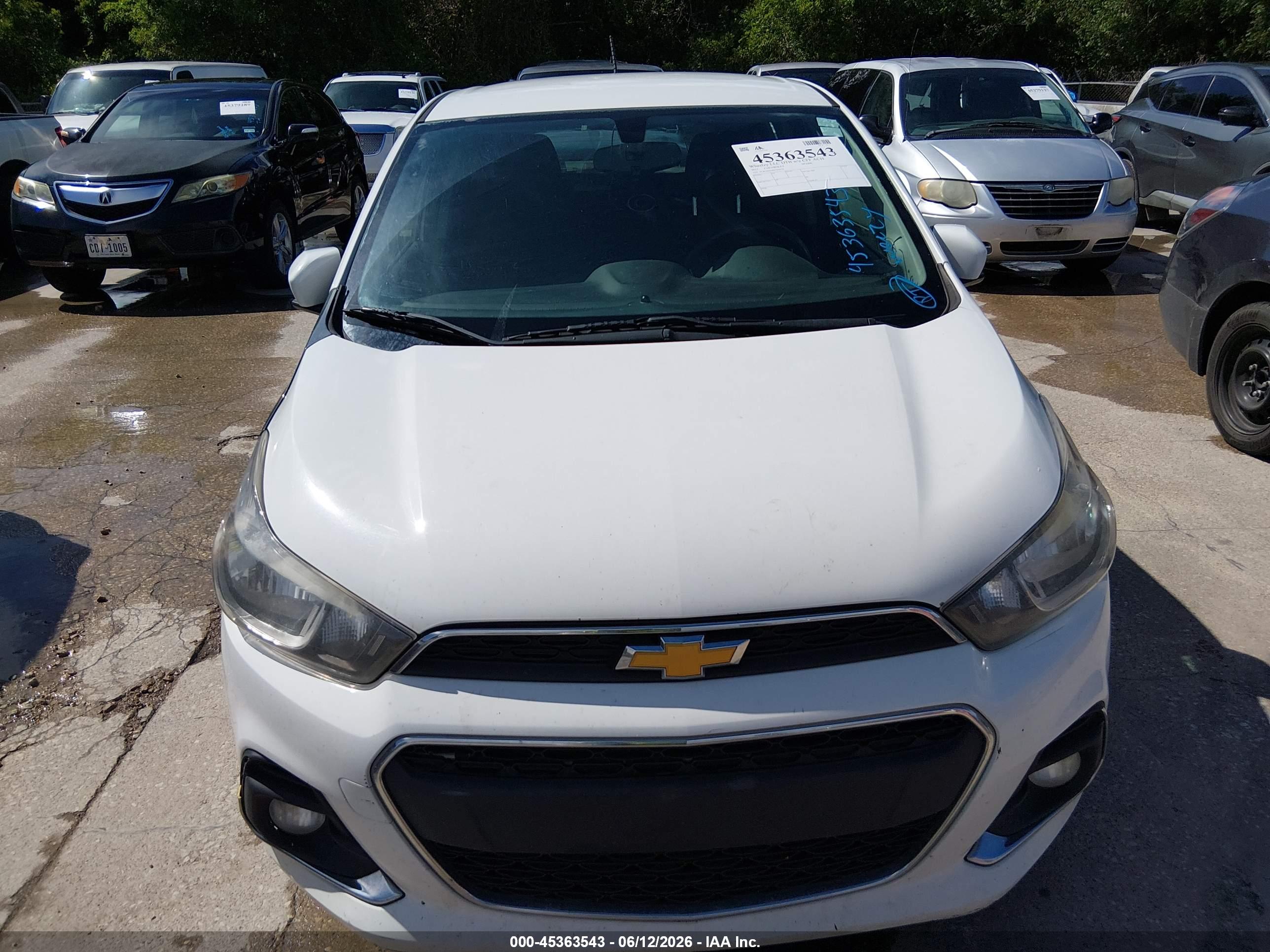 CHEVROLET SPARK image 6