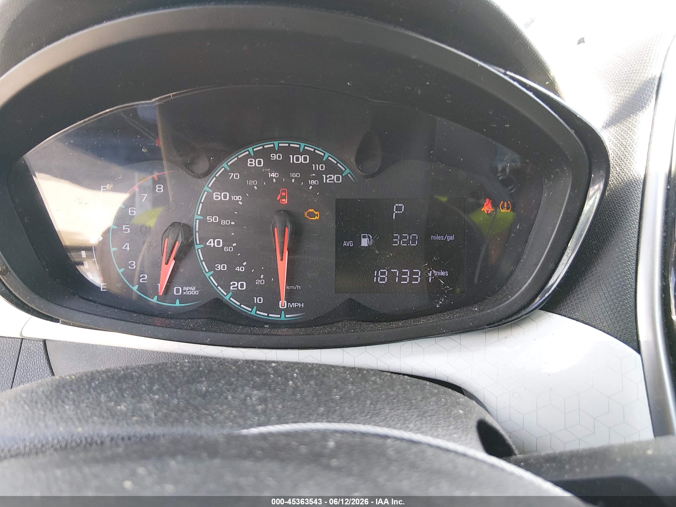 CHEVROLET SPARK image 7