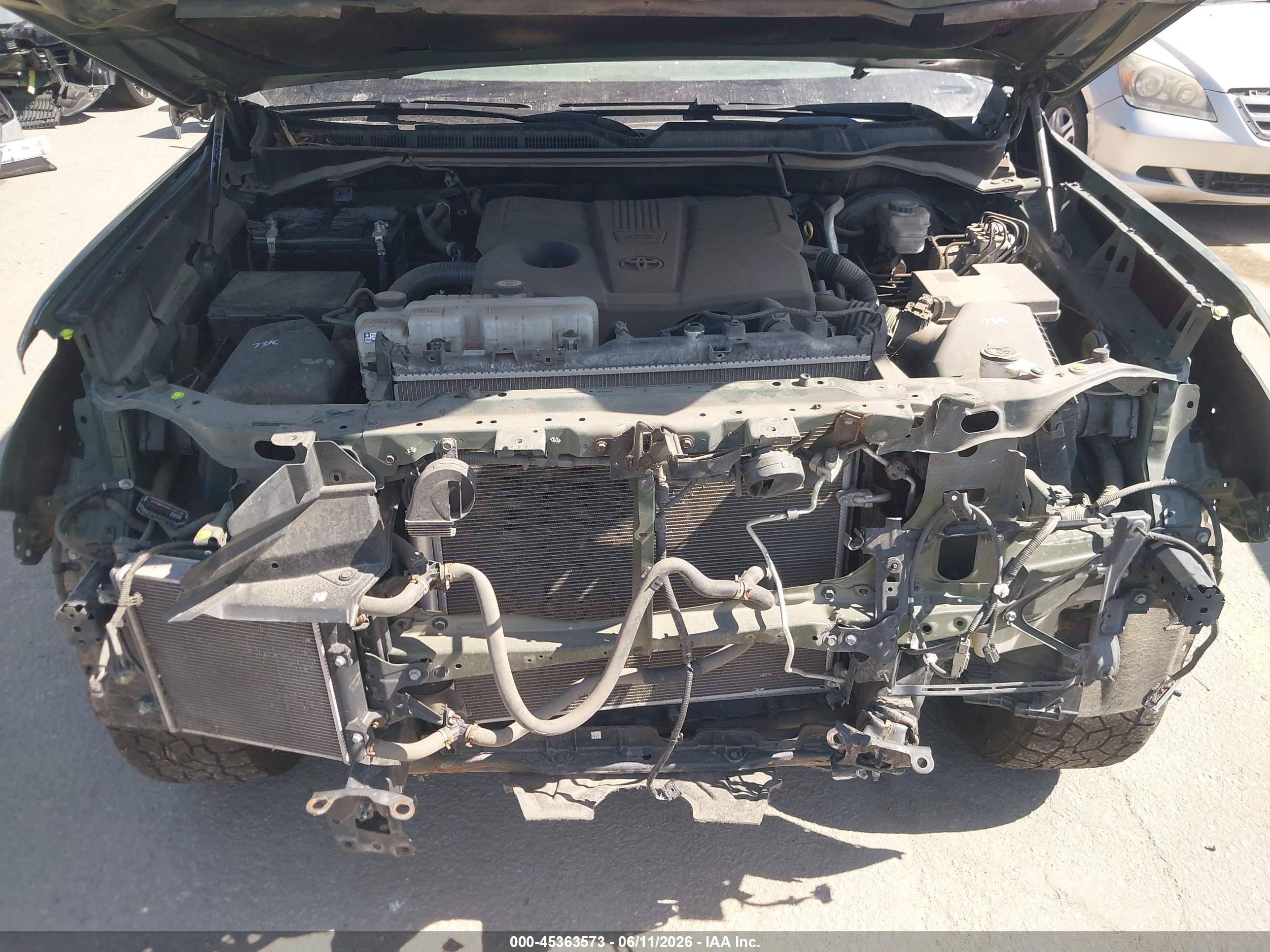 TOYOTA TUNDRA image 10