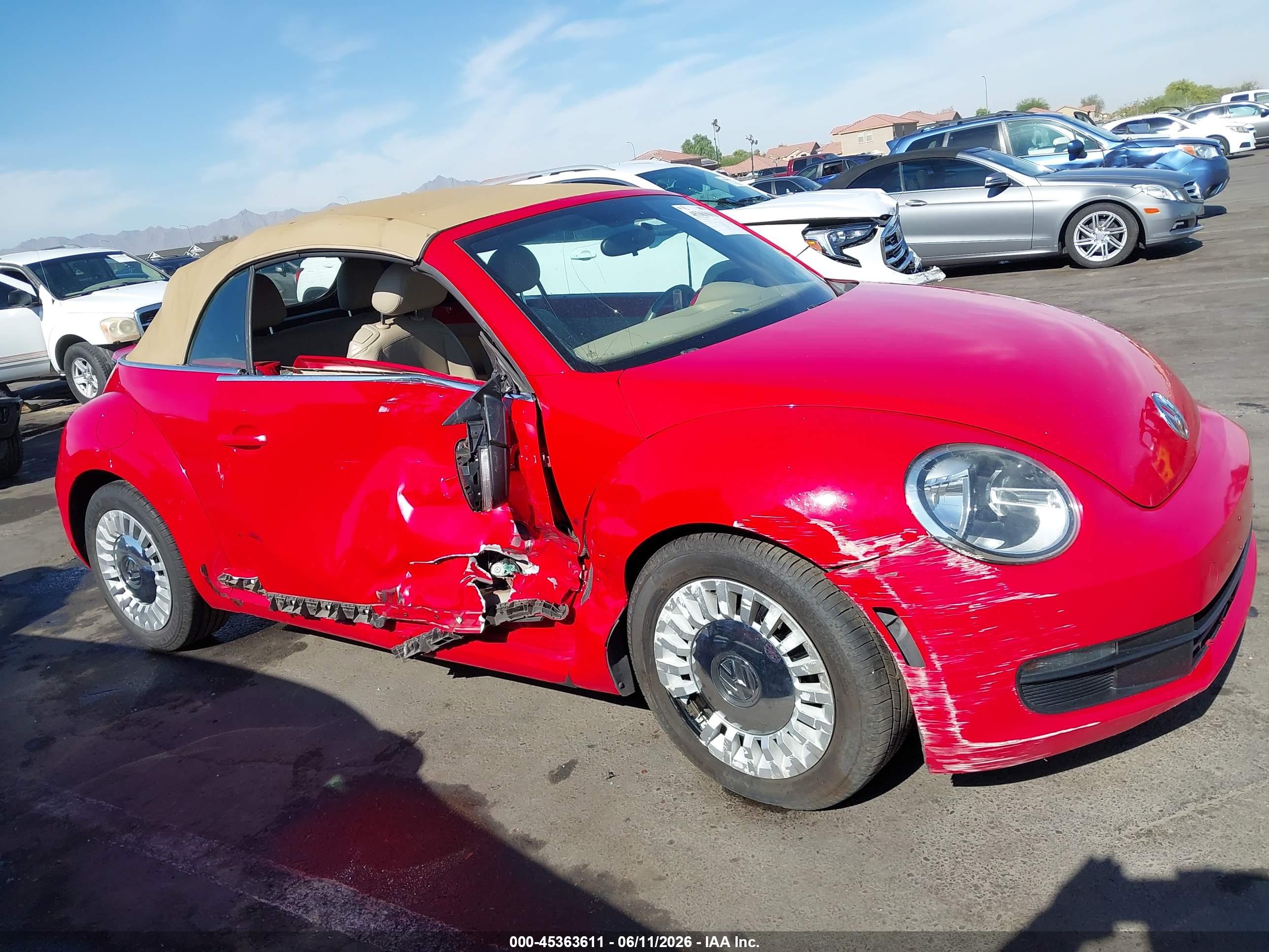 VOLKSWAGEN BEETLE image 6