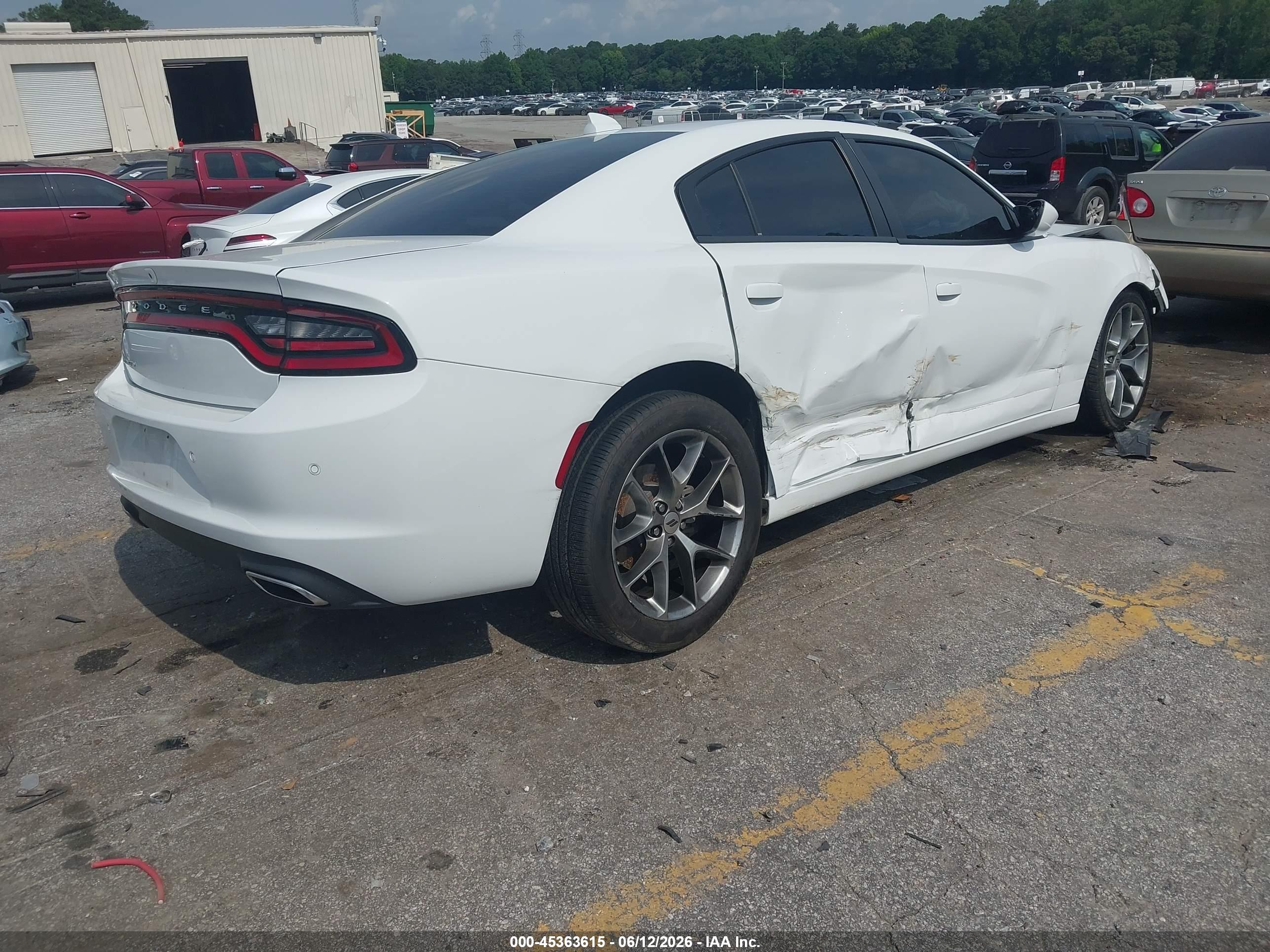 DODGE CHARGER image 4