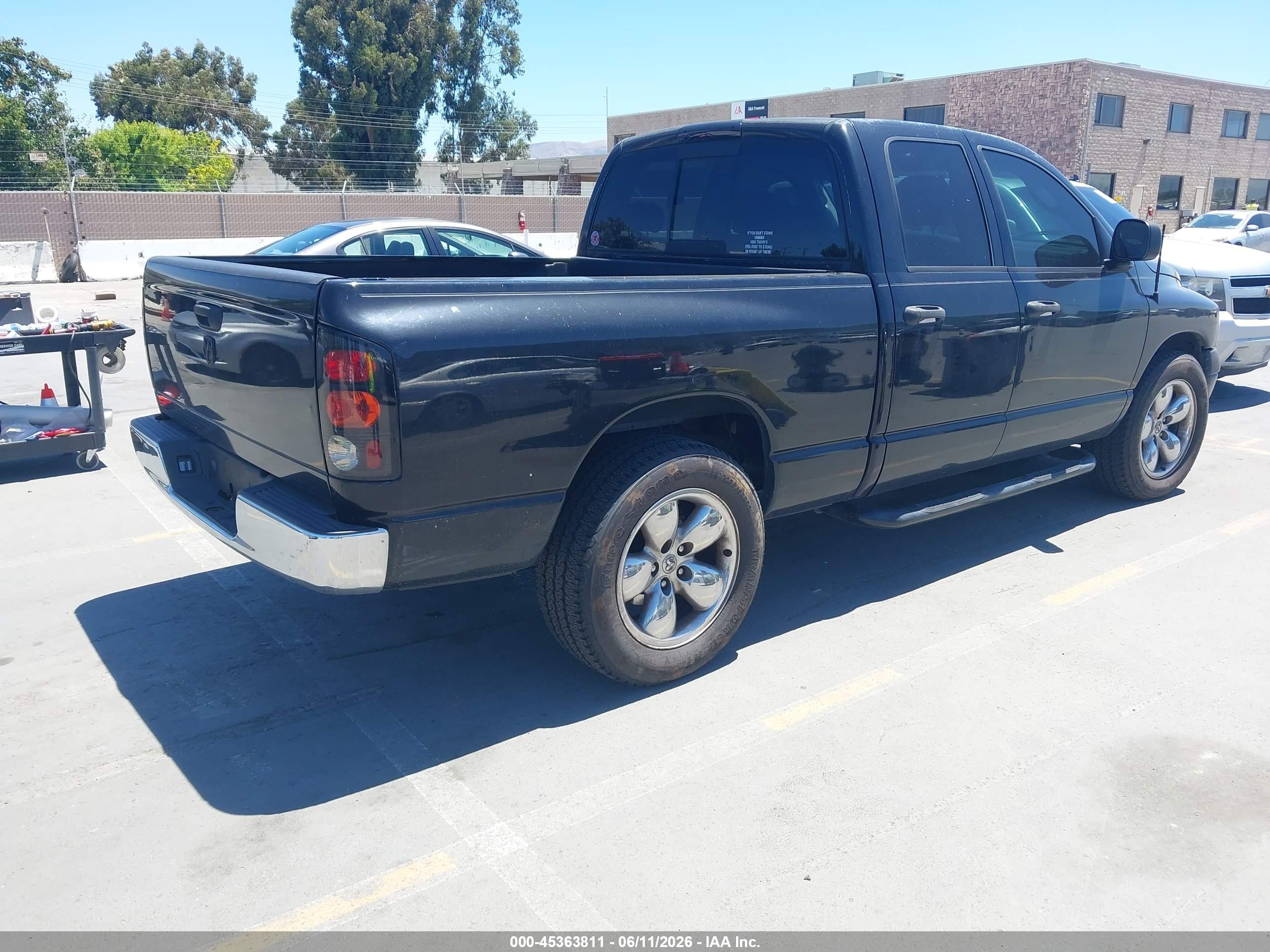 DODGE RAM image 4
