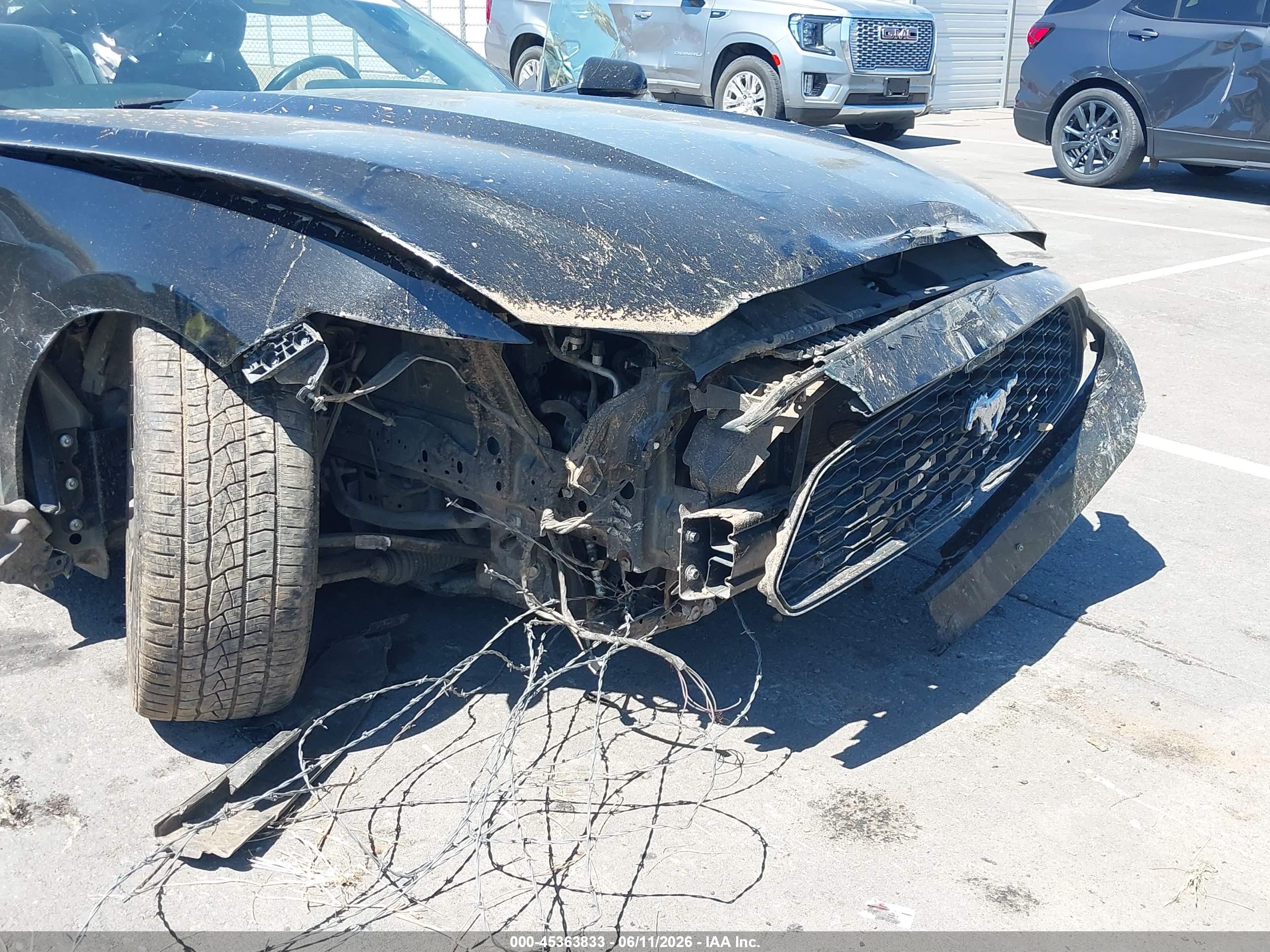 FORD MUSTANG image 6