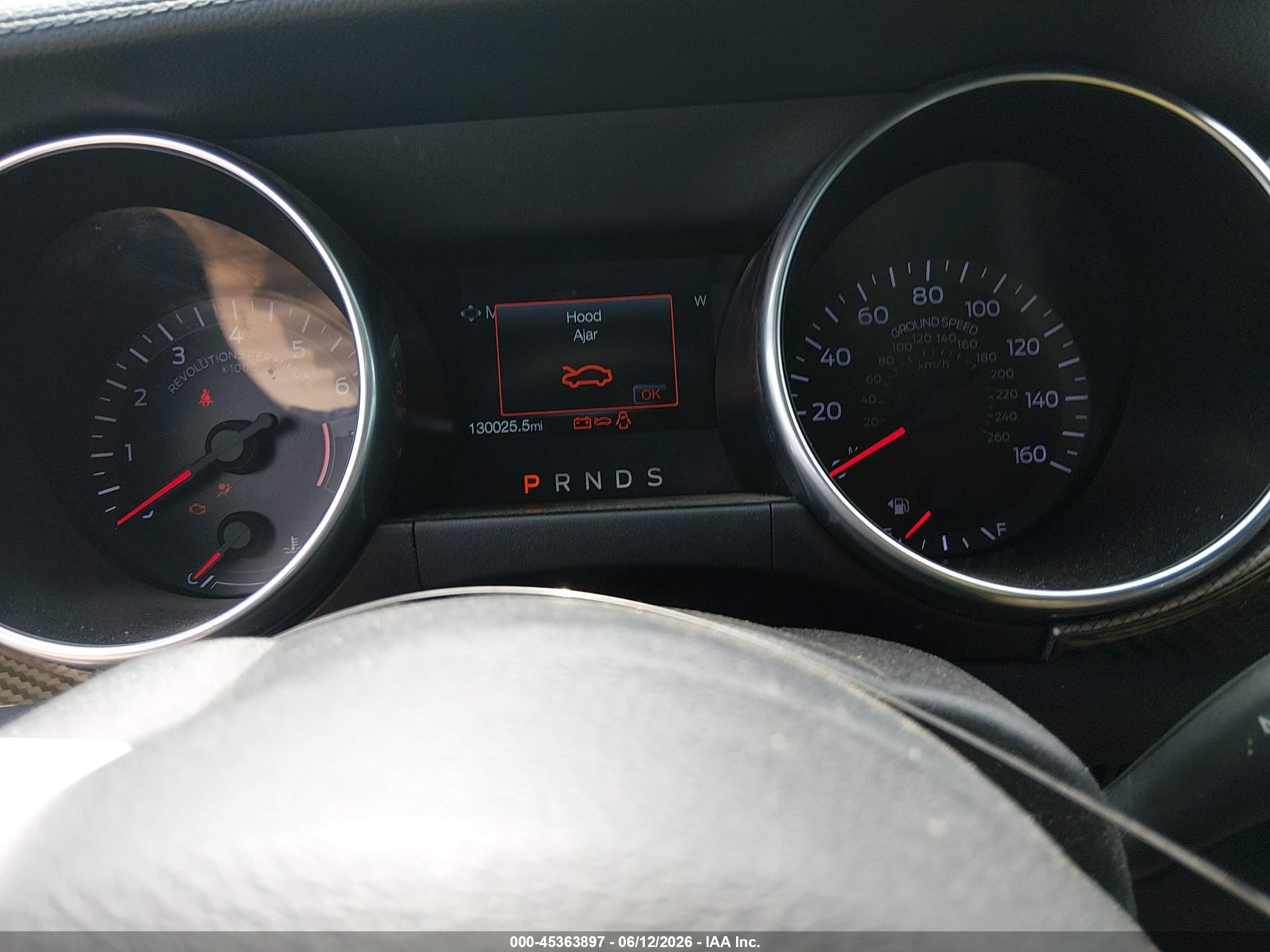 FORD MUSTANG image 7
