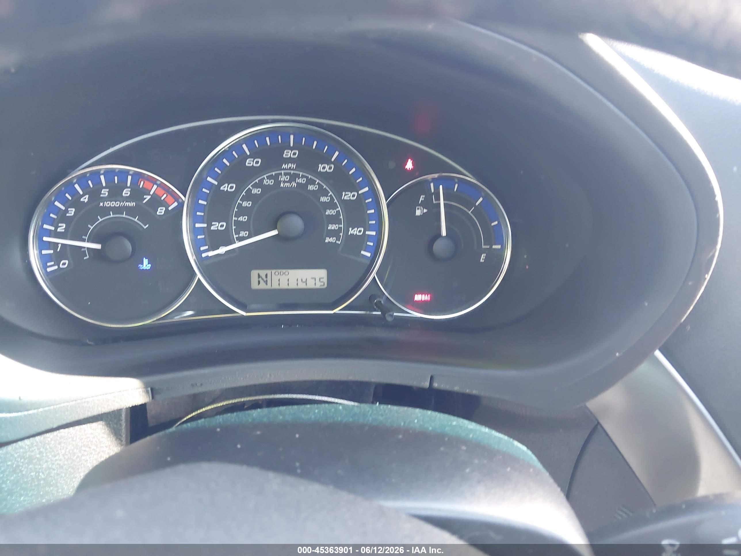 SUBARU FORESTER image 7