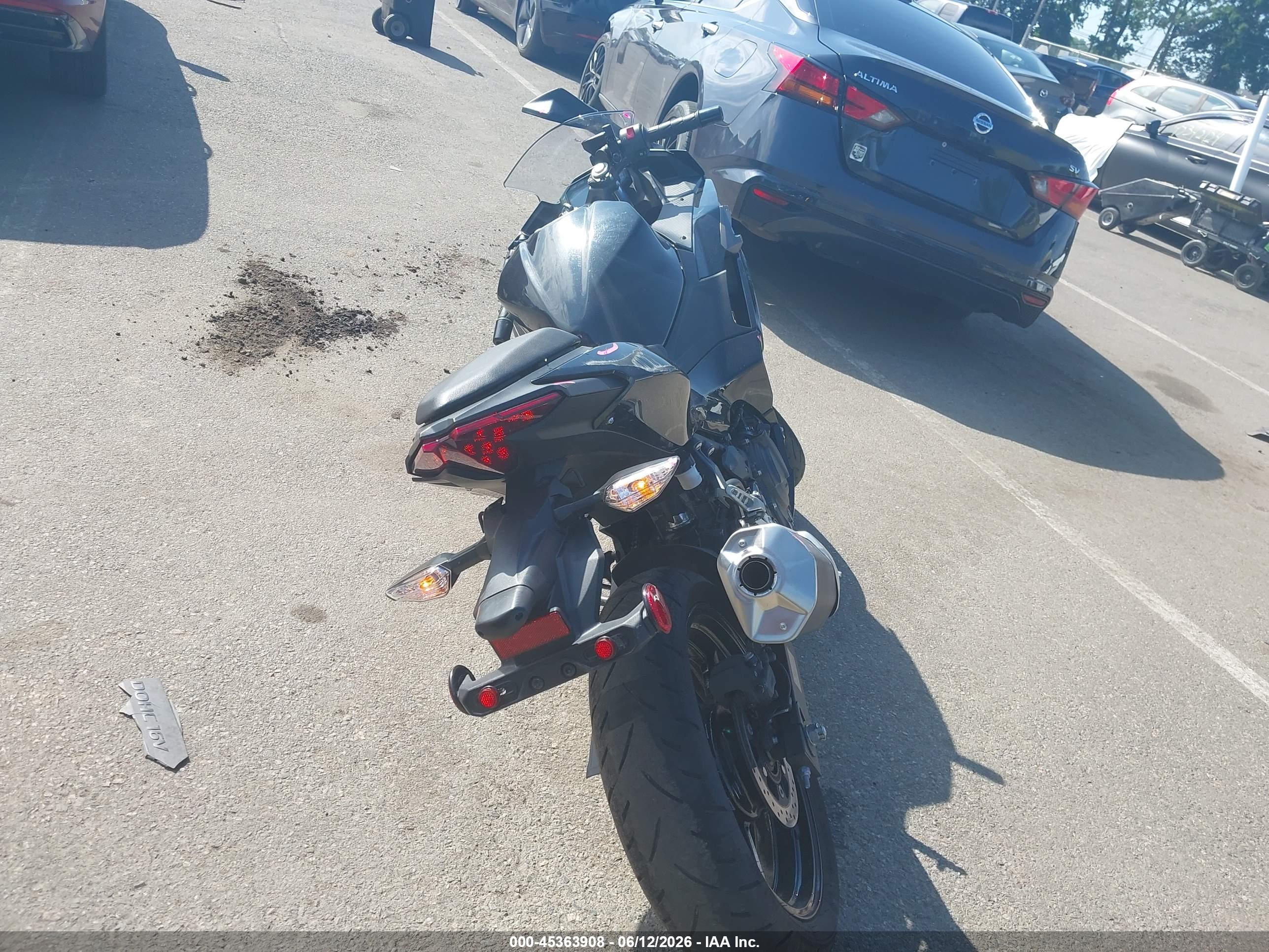 KAWASAKI EX500 image 6