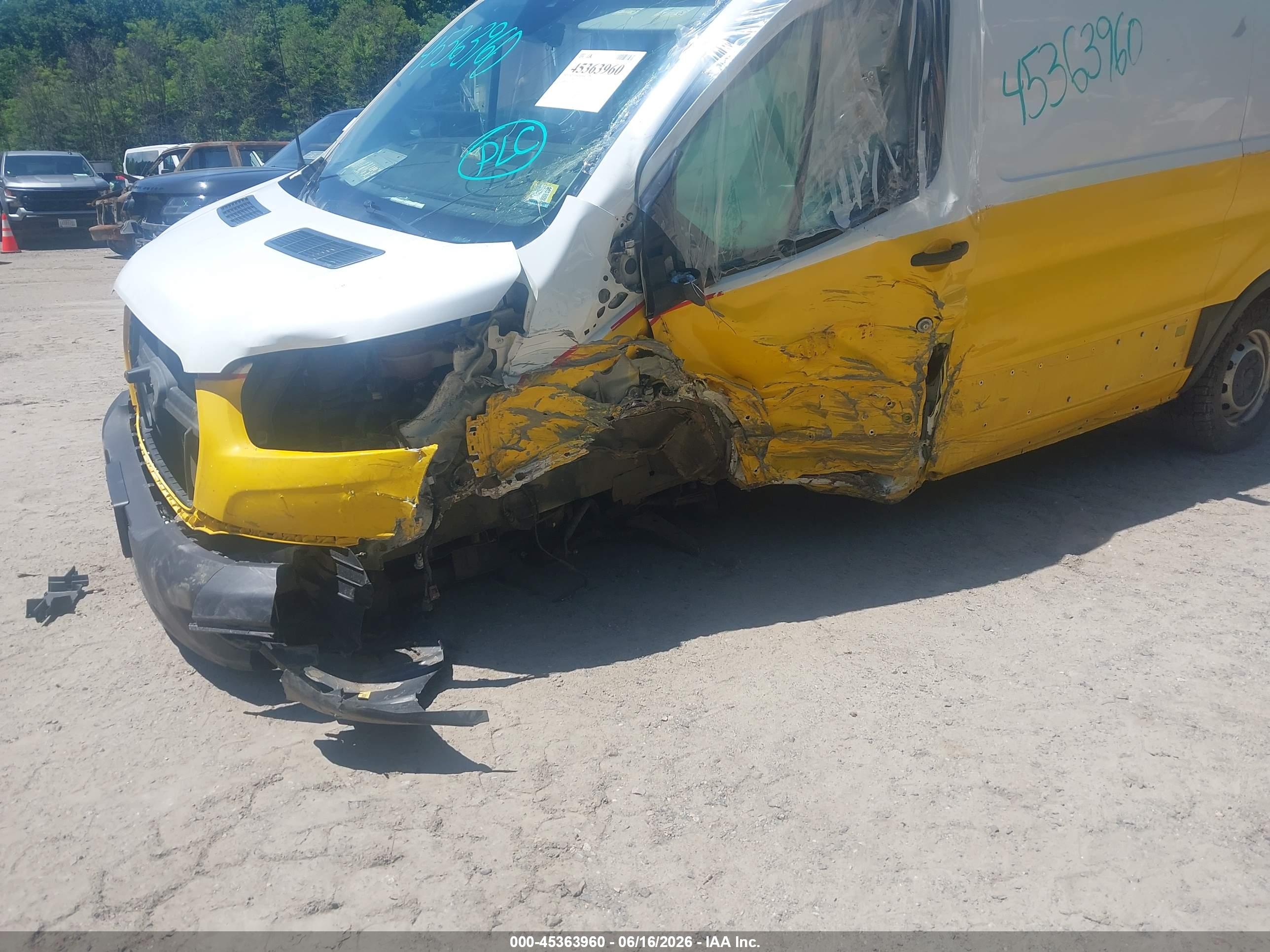 FORD TRANSIT-250 image 6