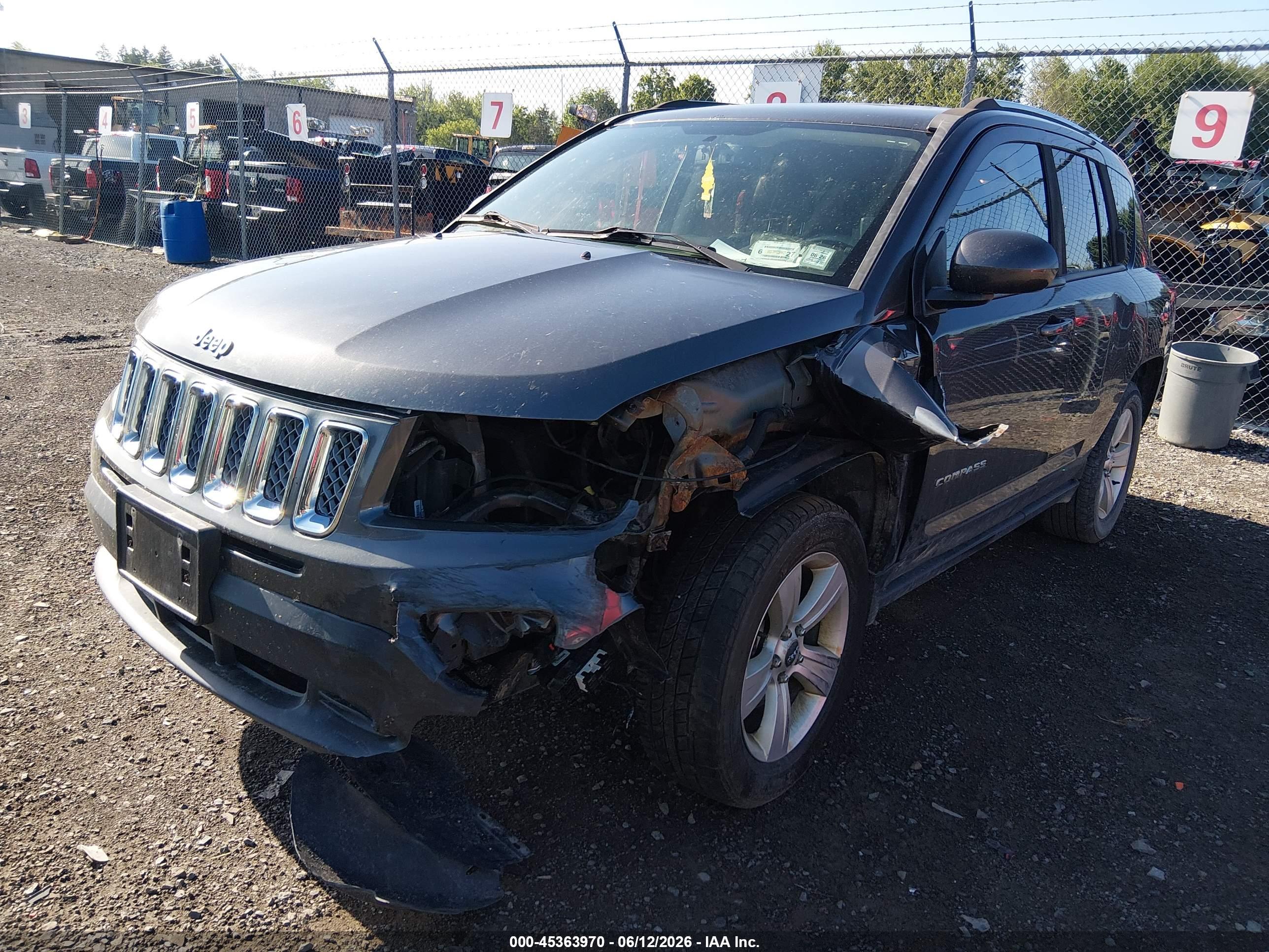 JEEP COMPASS image 2