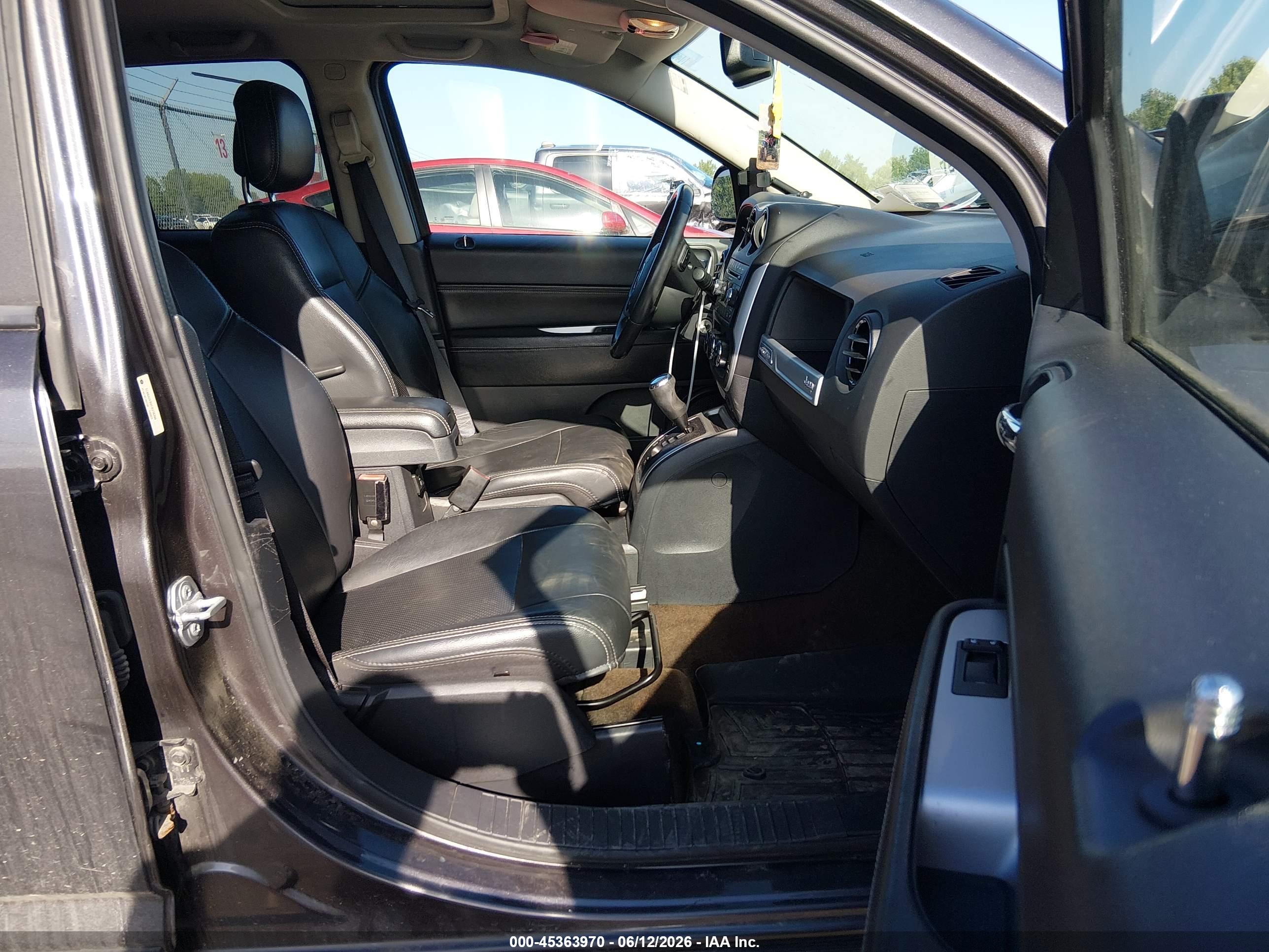 JEEP COMPASS image 5