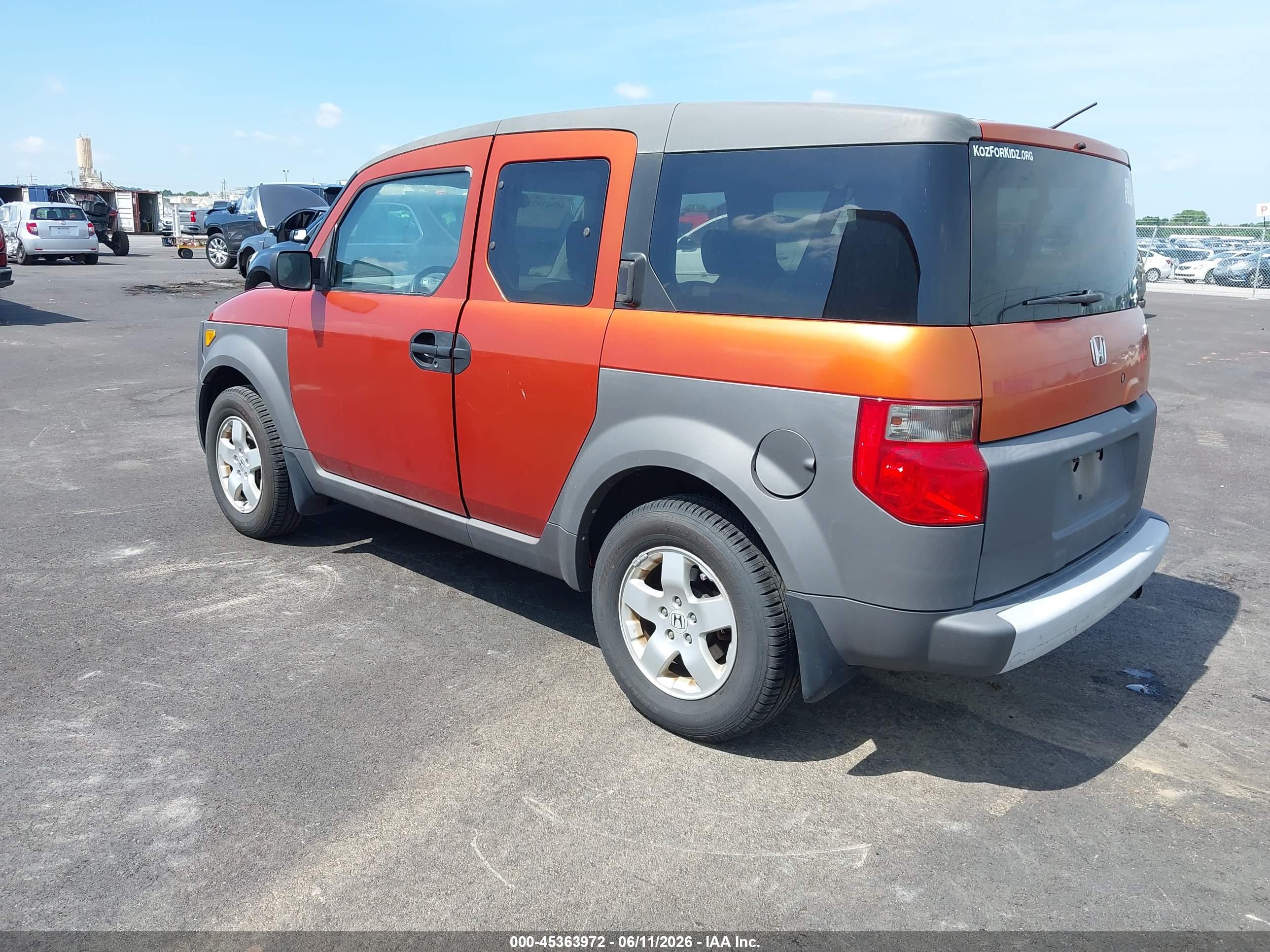HONDA ELEMENT image 3