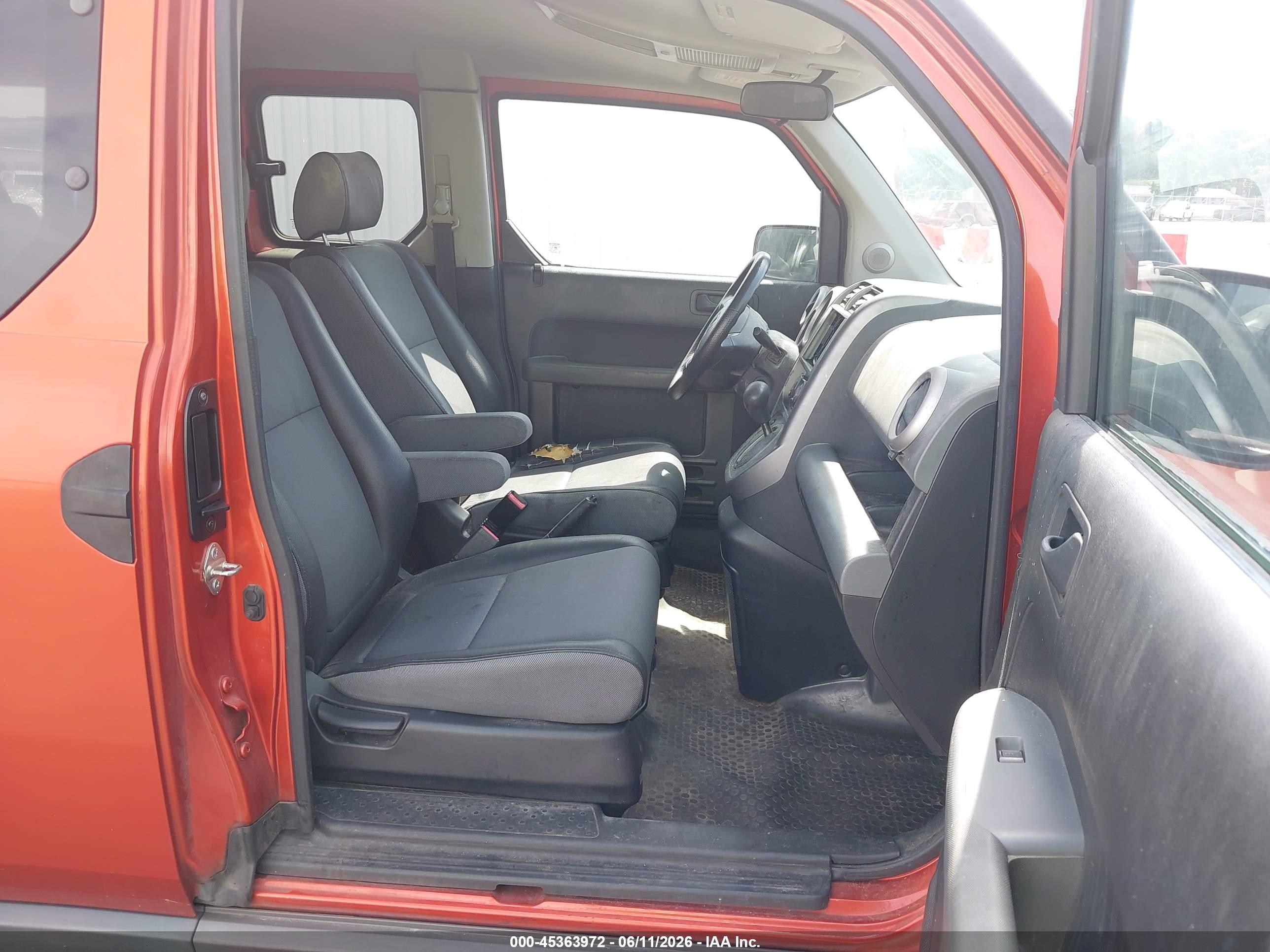 HONDA ELEMENT image 5