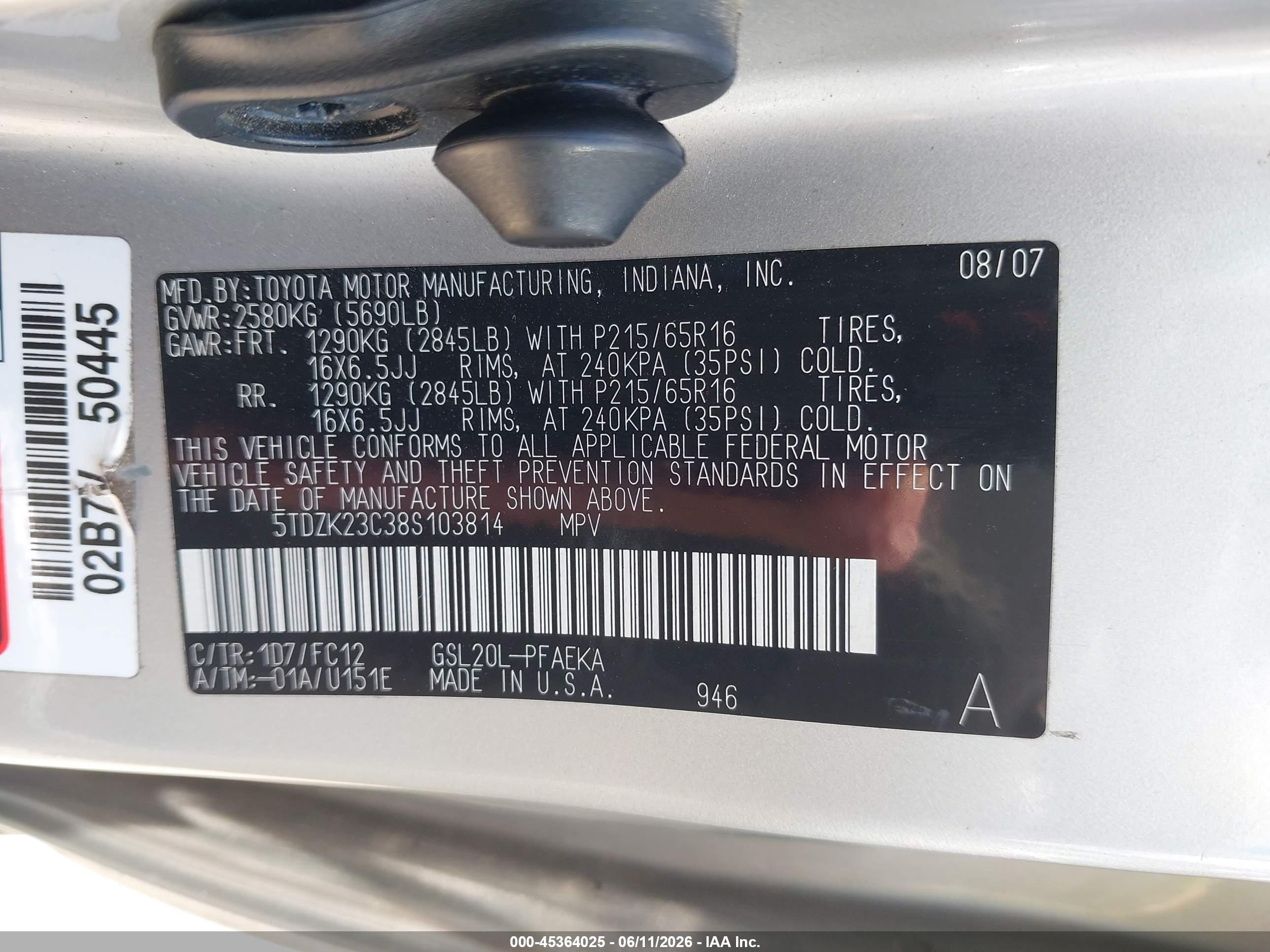 TOYOTA SIENNA image 9