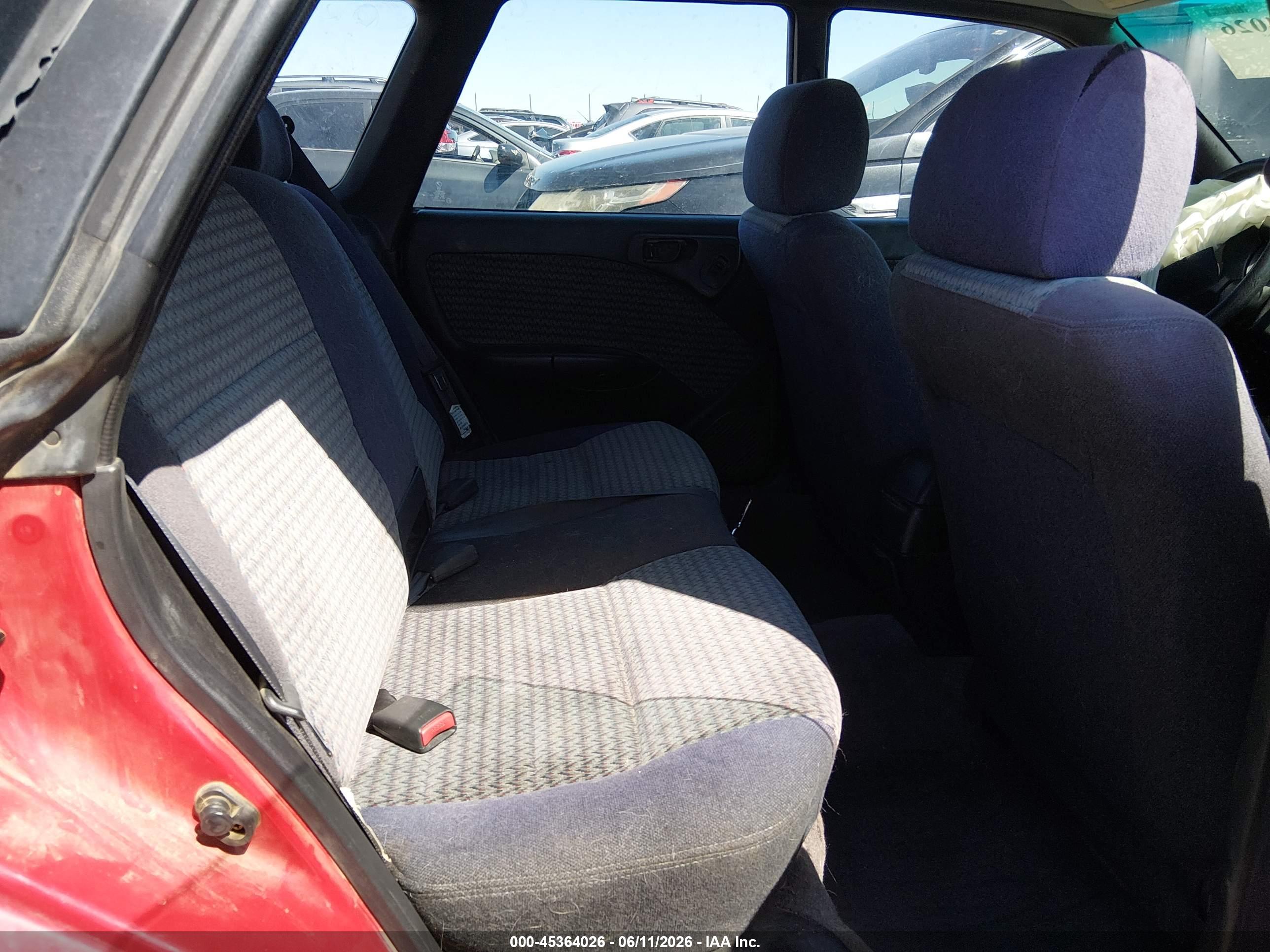 SUBARU LEGACY image 8