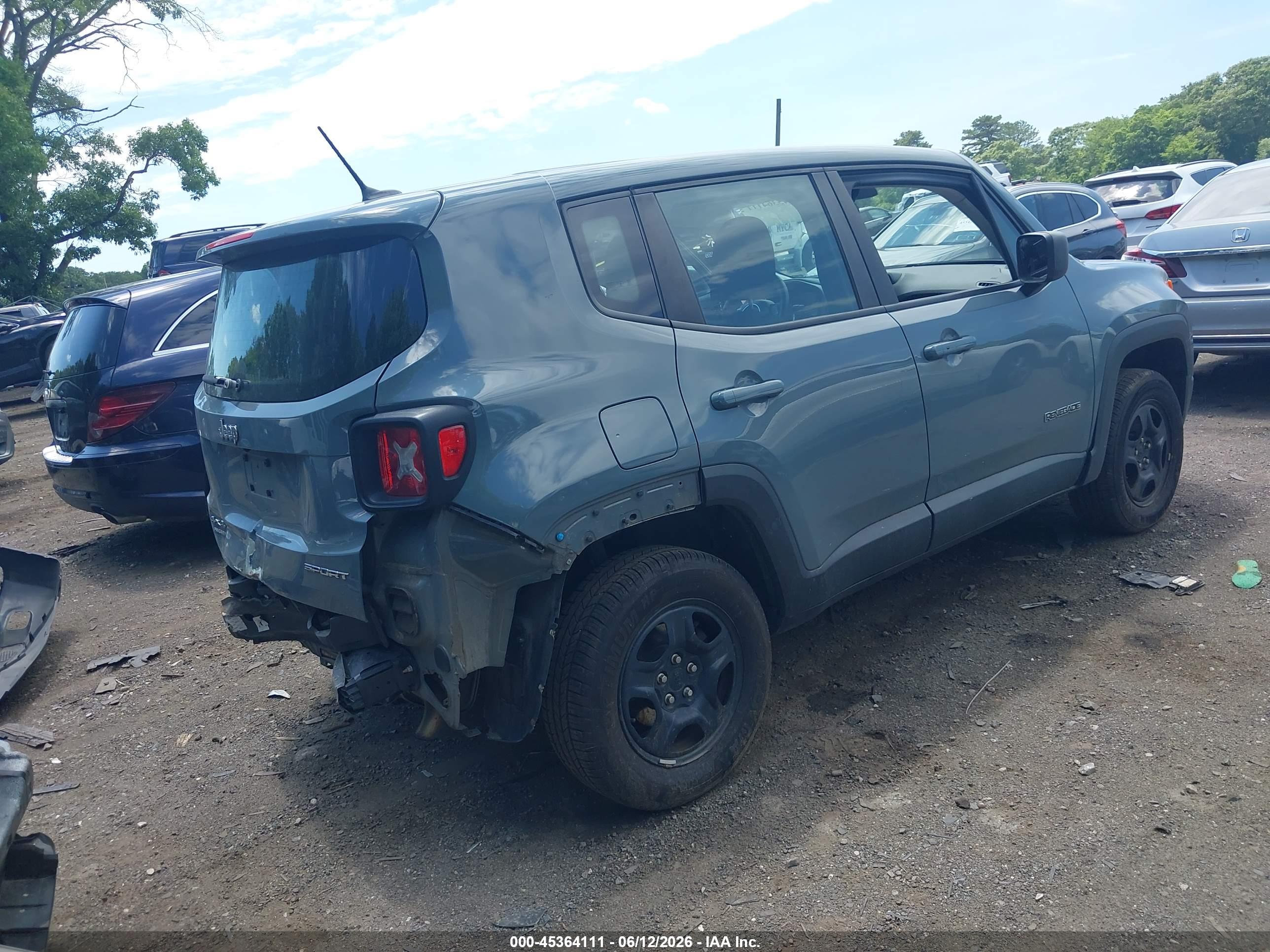 JEEP RENEGADE image 4