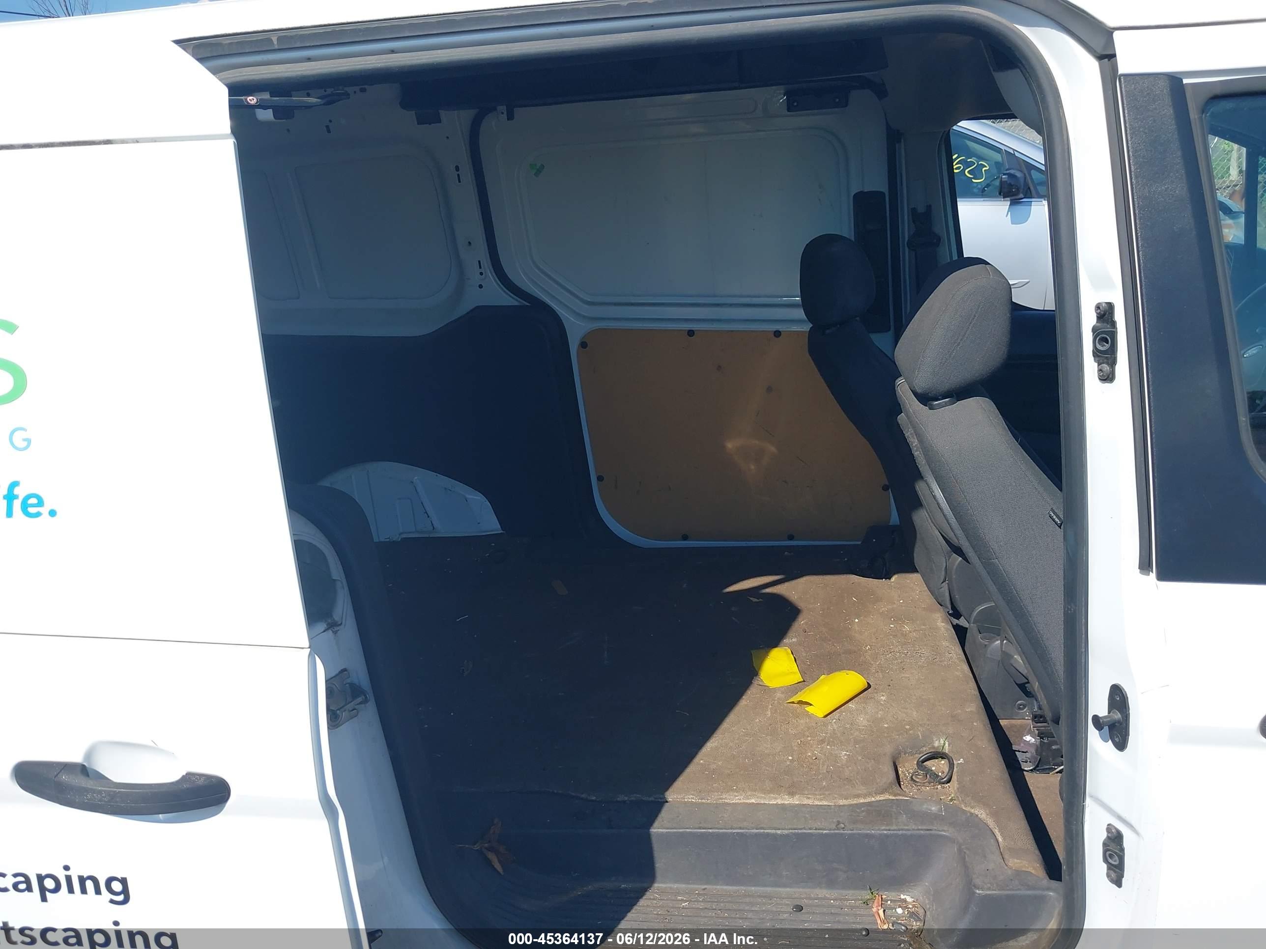 FORD TRANSIT image 8