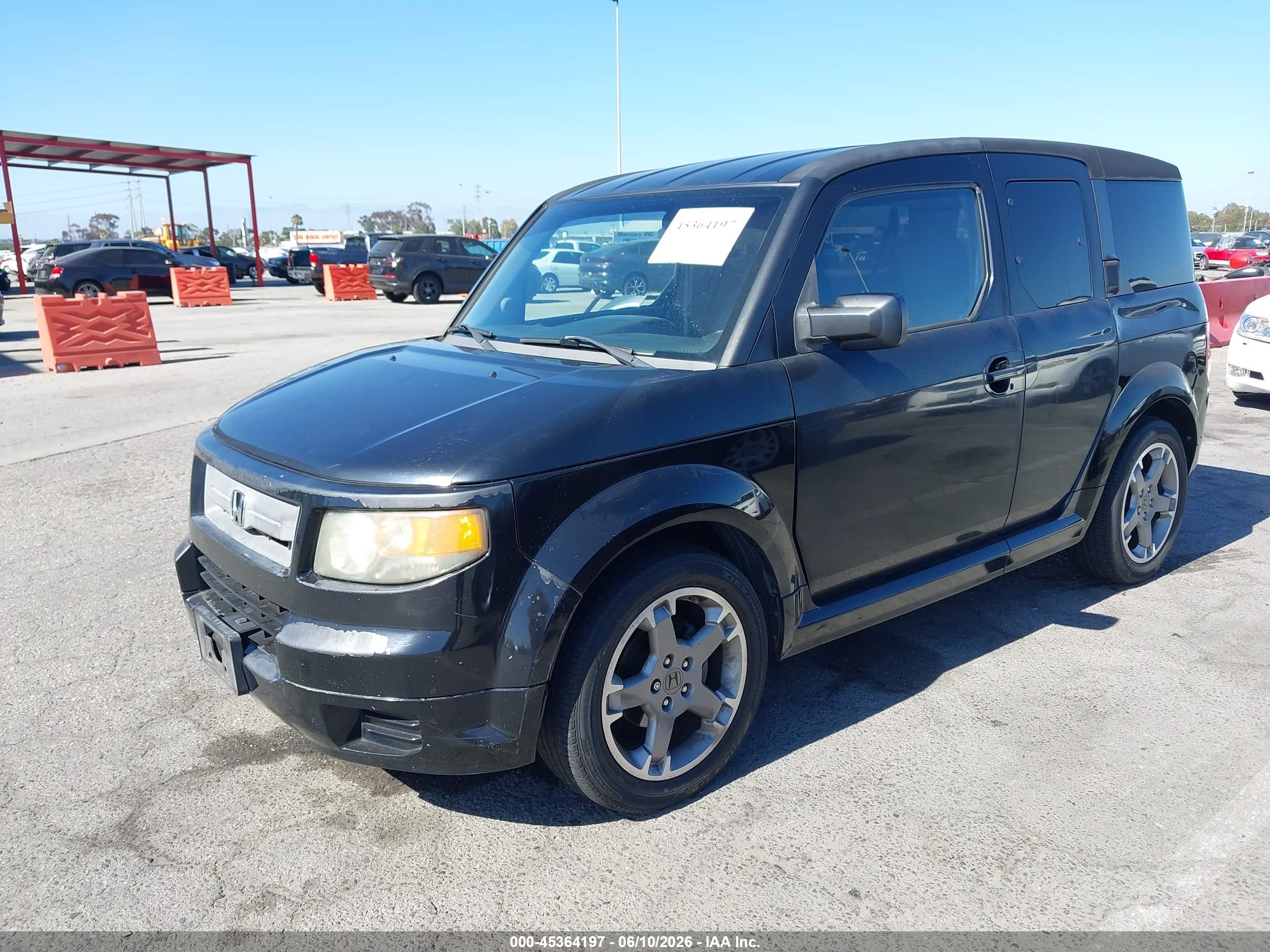 HONDA ELEMENT image 2