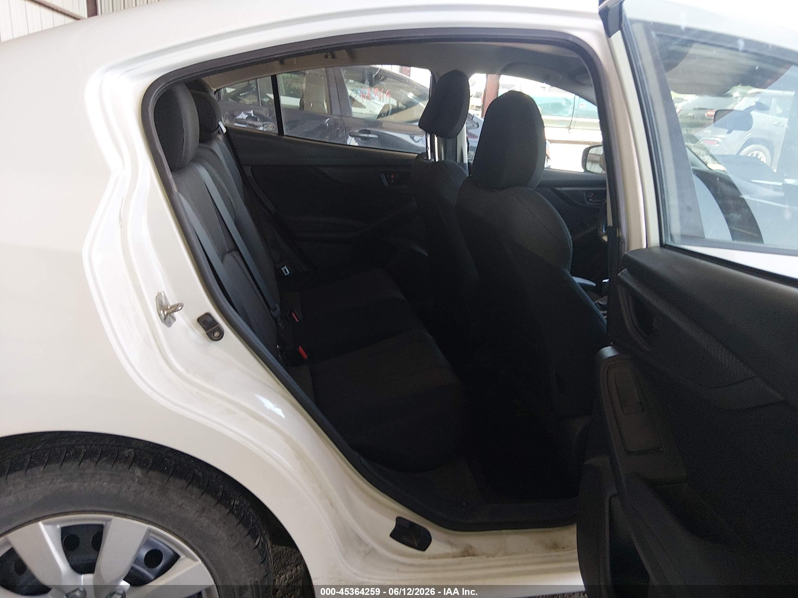 SUBARU IMPREZA image 8