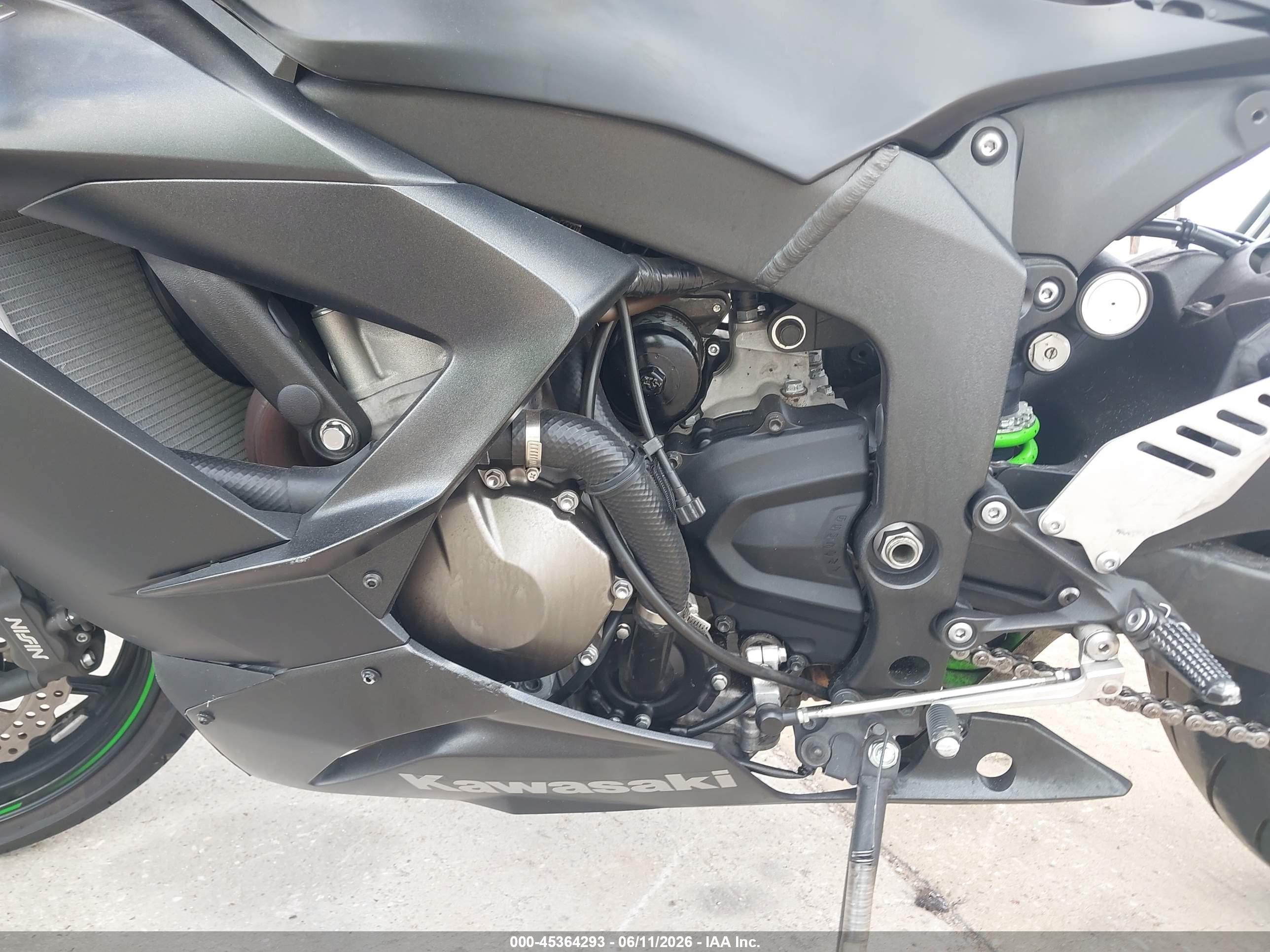 KAWASAKI ZX636 image 9