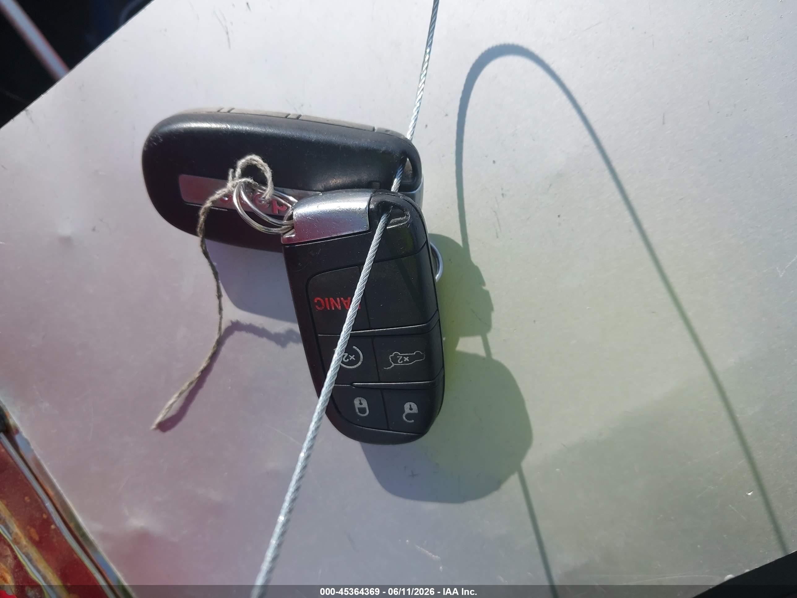 JEEP GRAND image 11