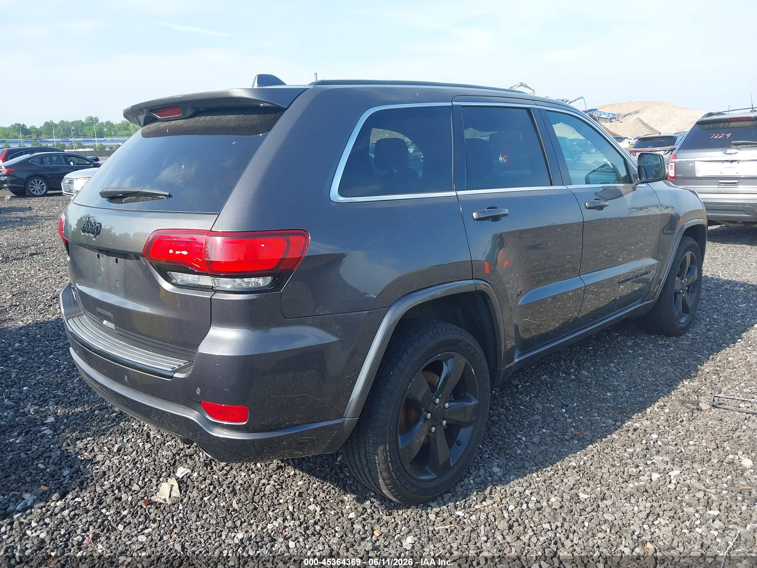JEEP GRAND image 4