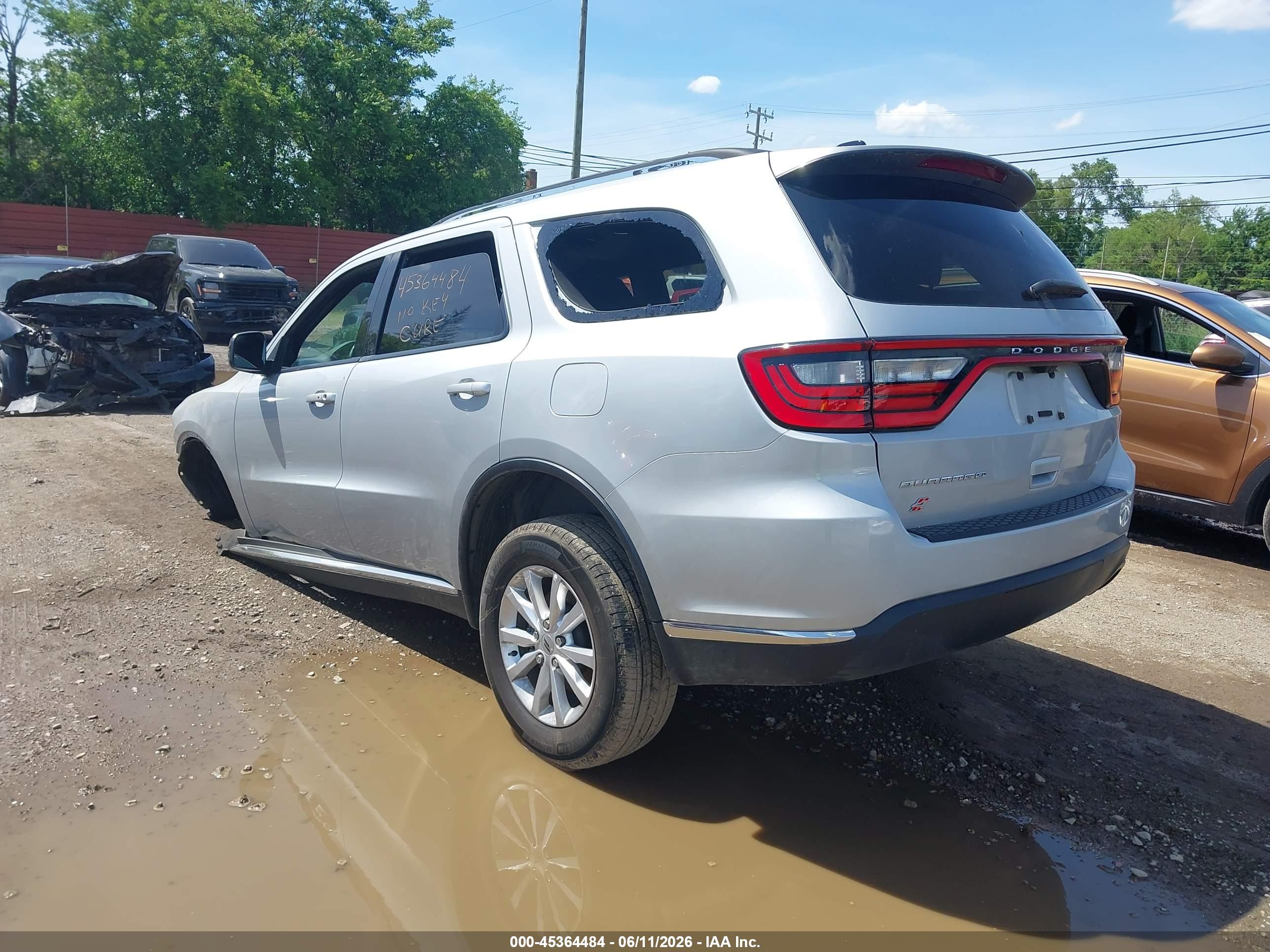DODGE DURANGO image 3