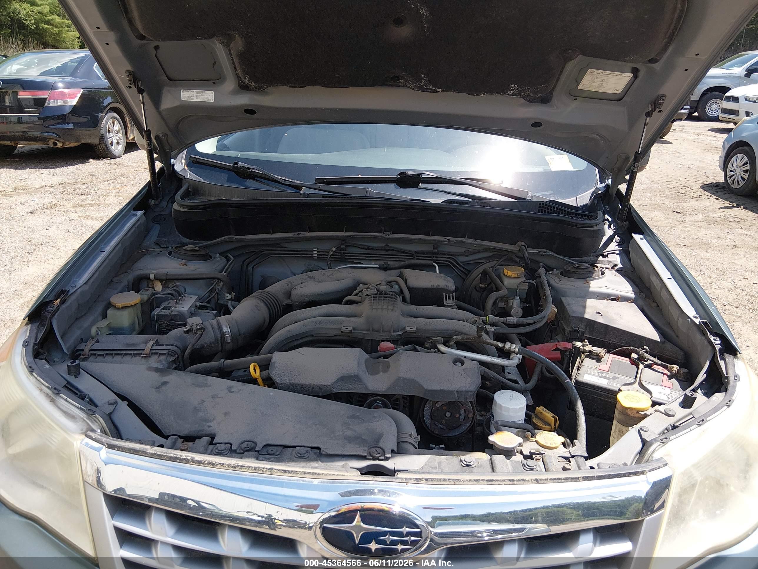 SUBARU FORESTER image 10