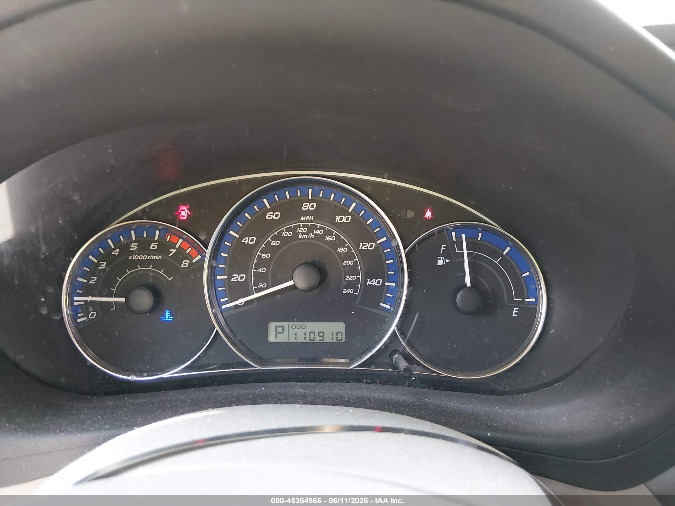 SUBARU FORESTER image 7
