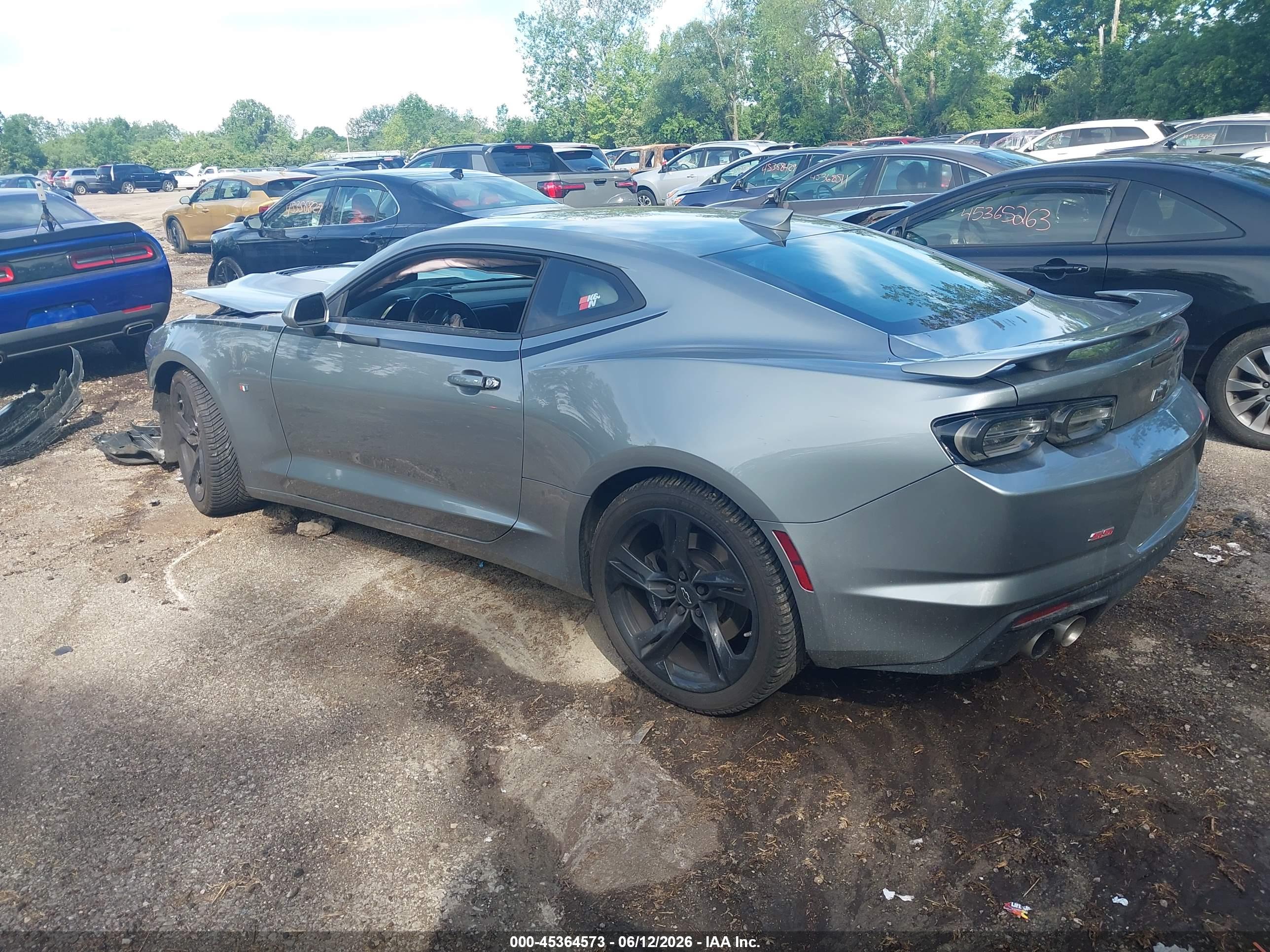 CHEVROLET CAMARO image 3