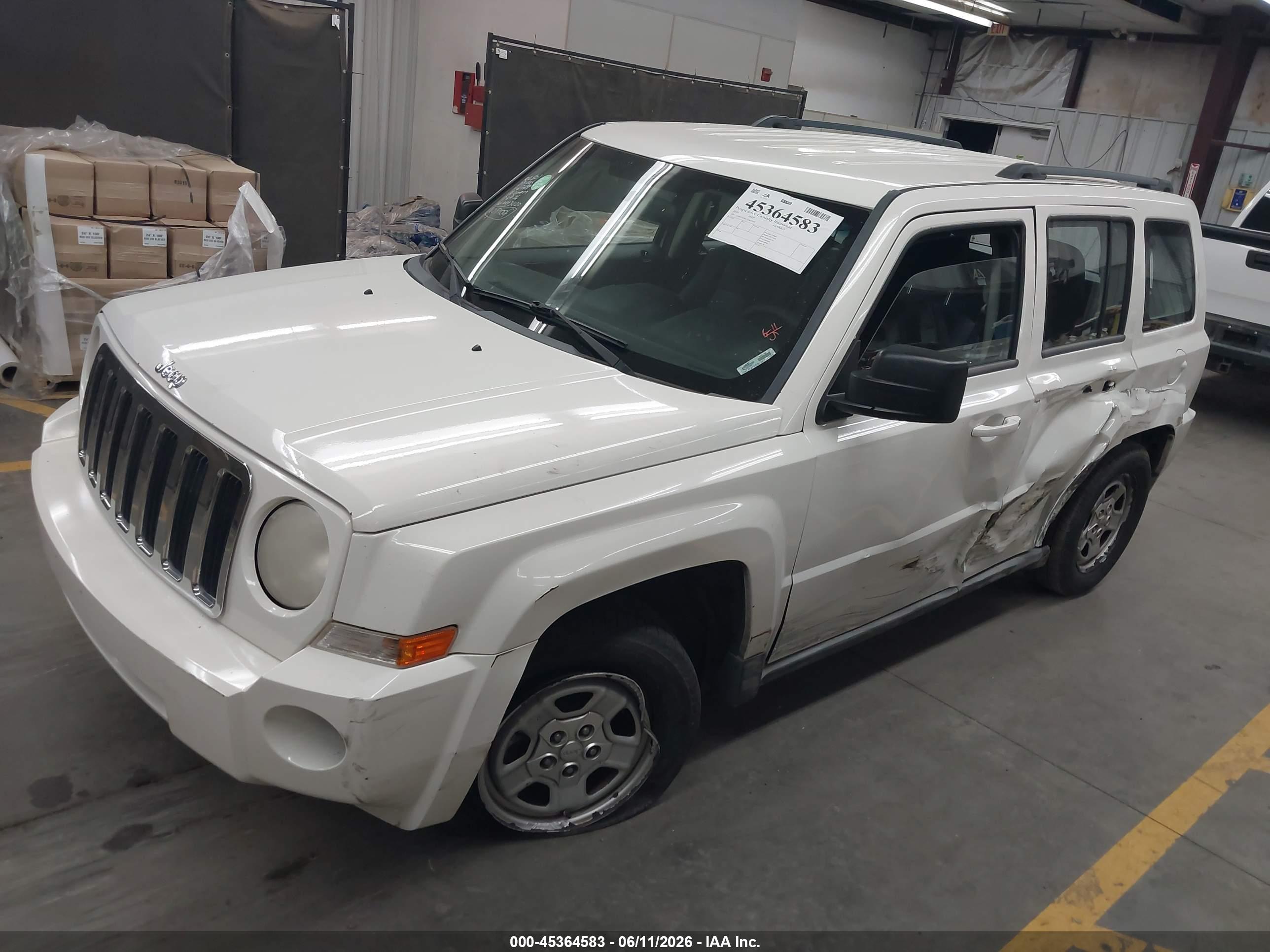 JEEP PATRIOT image 2
