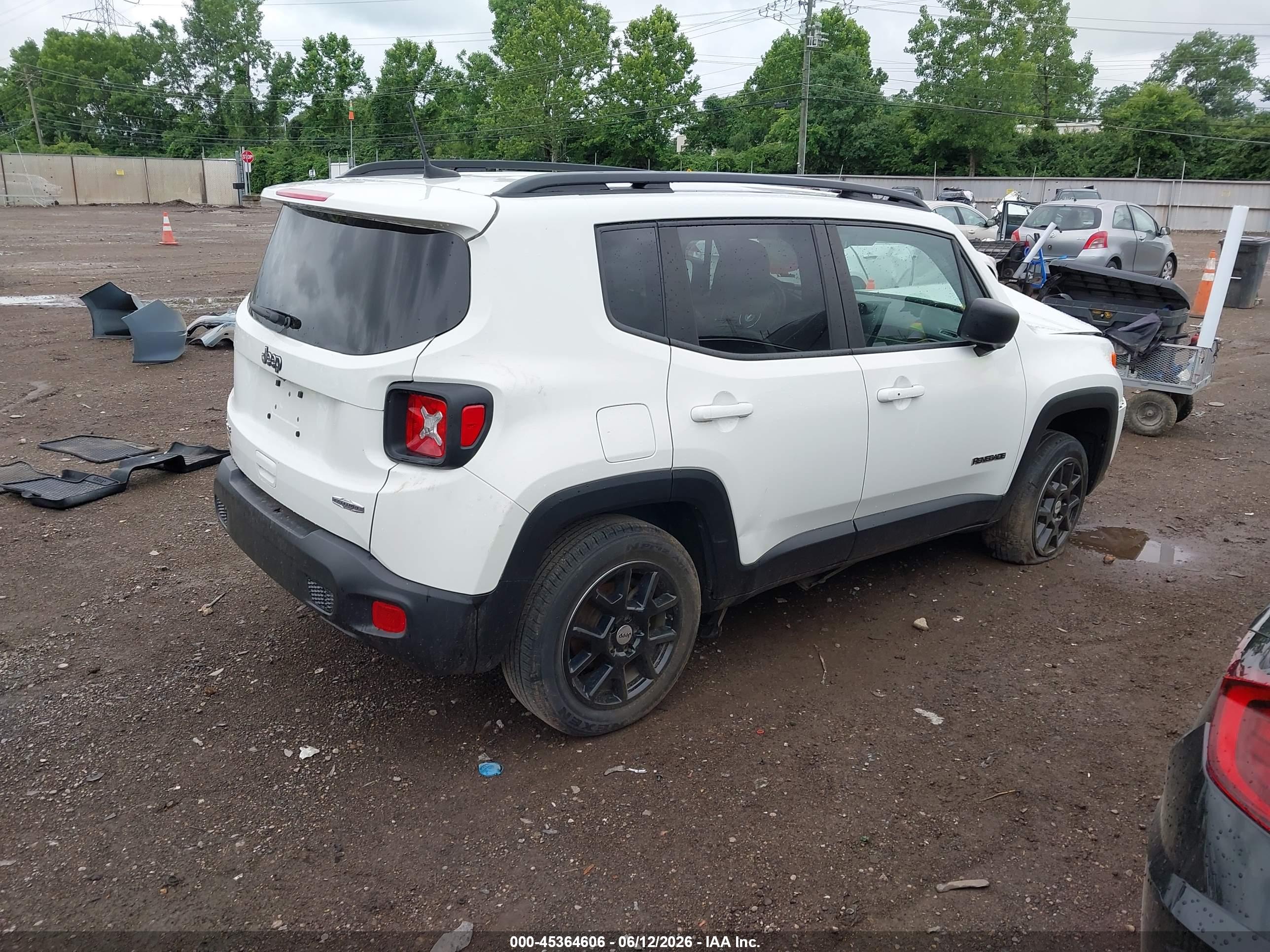 JEEP RENEGADE image 4