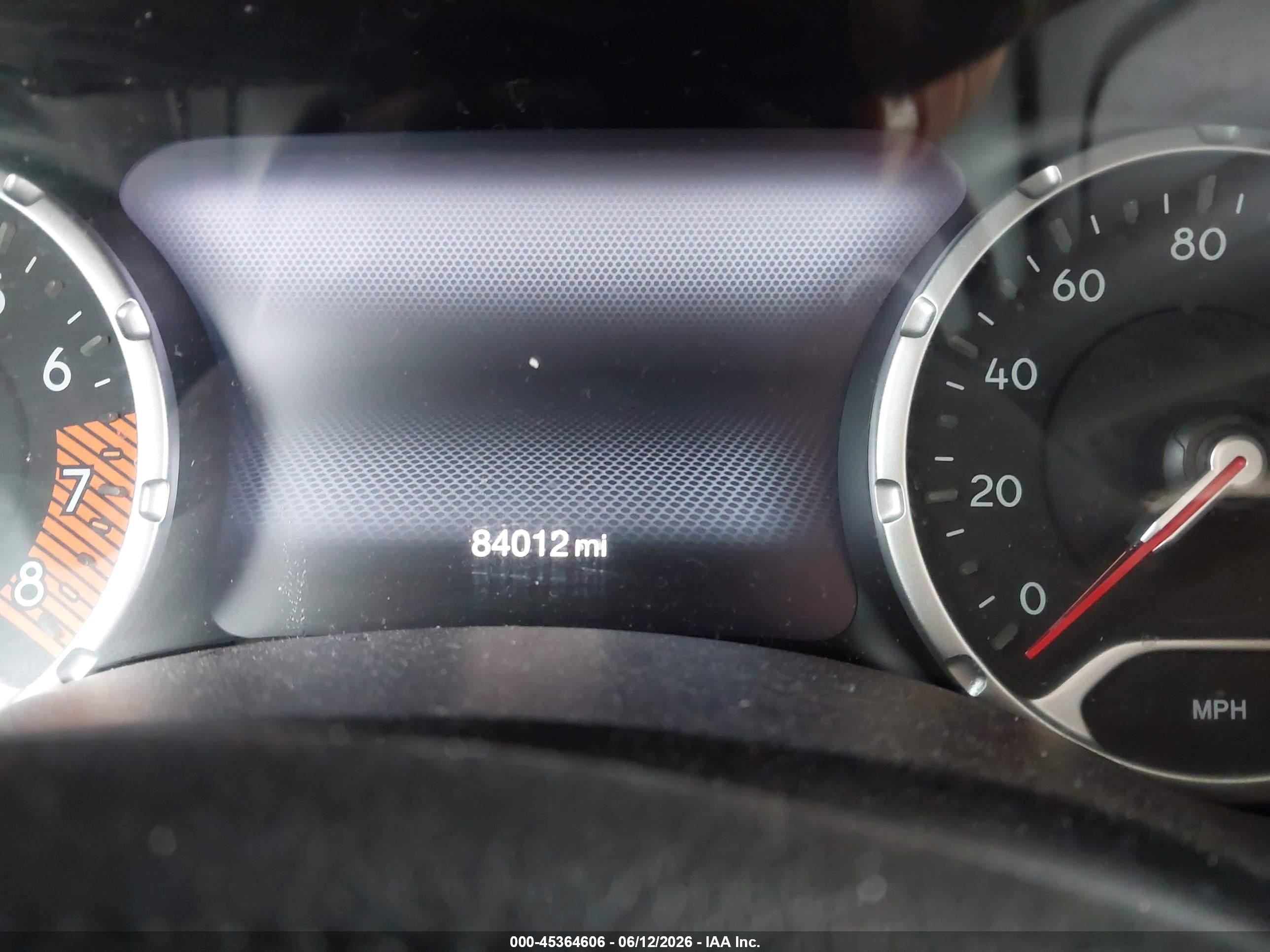 JEEP RENEGADE image 7