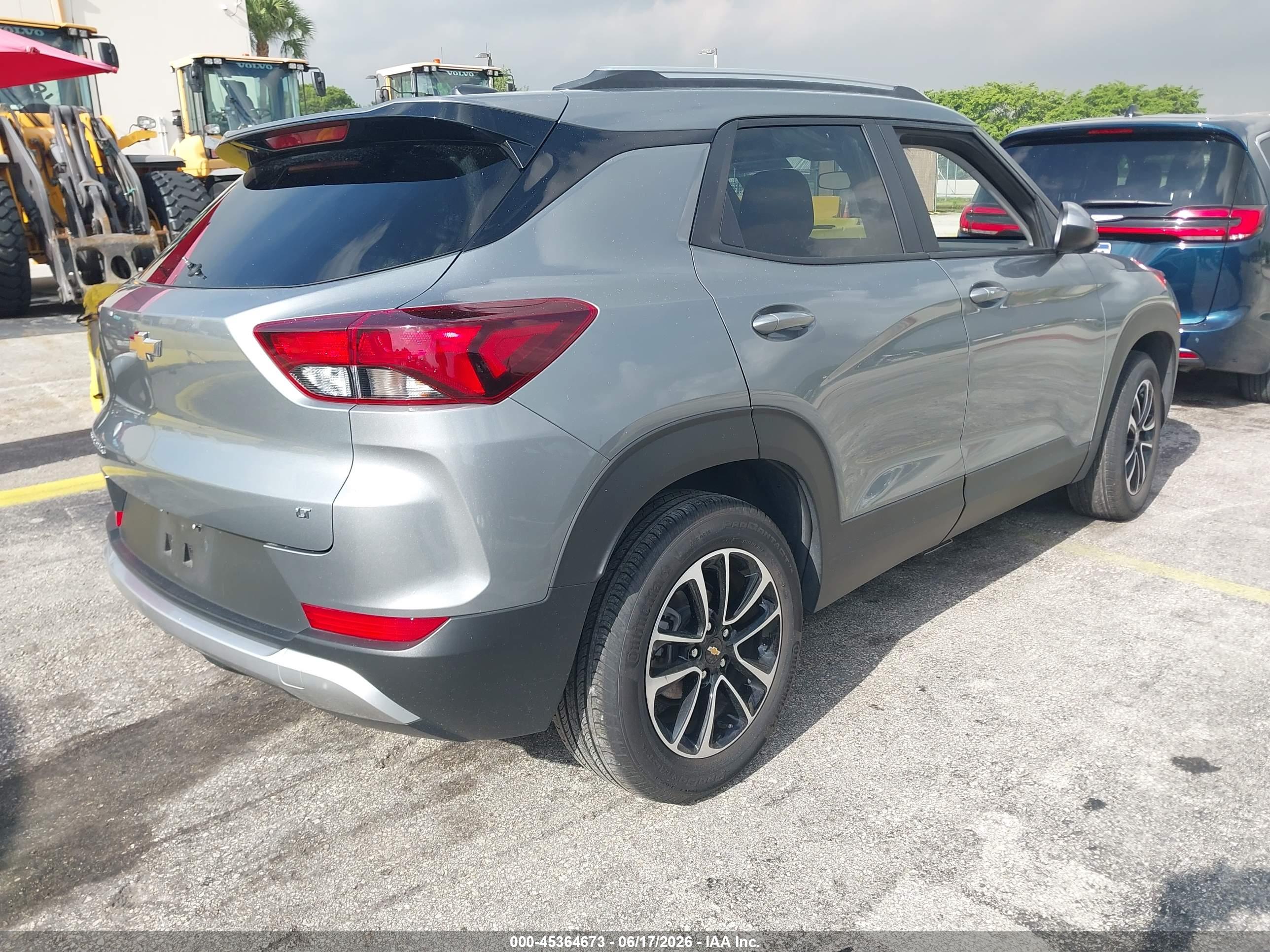 CHEVROLET TRAILBLAZER image 4