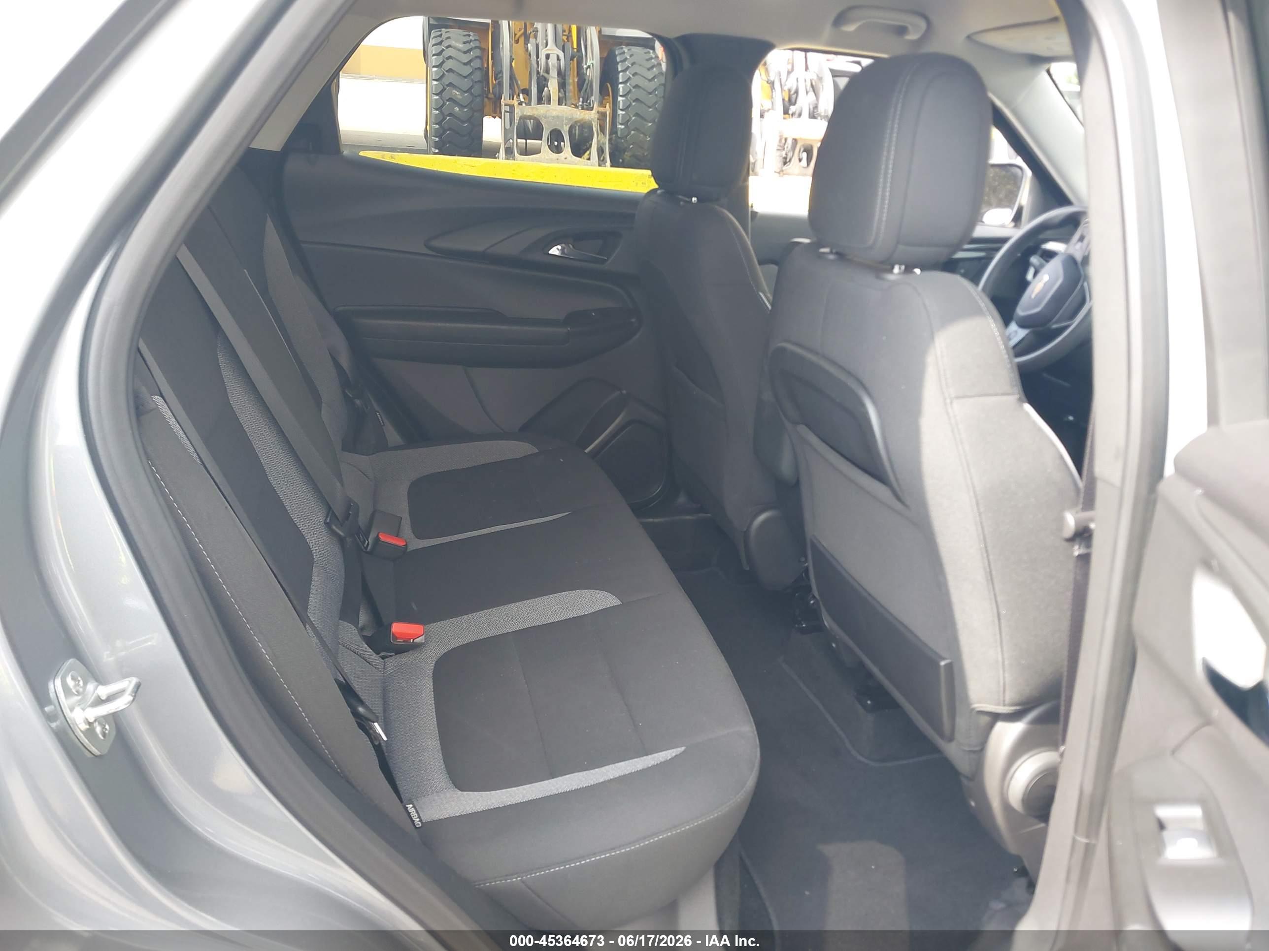 CHEVROLET TRAILBLAZER image 8