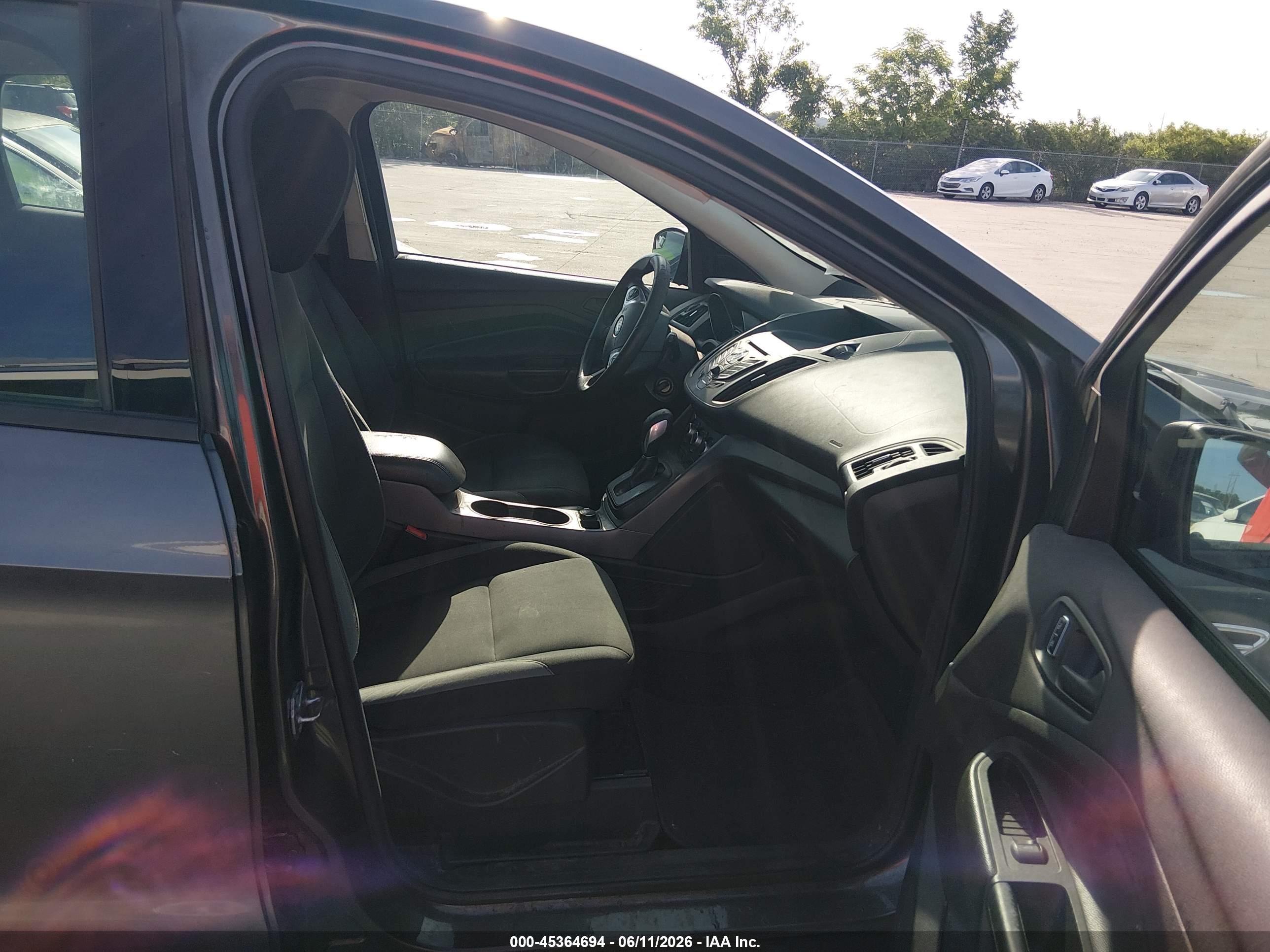 FORD ESCAPE image 5