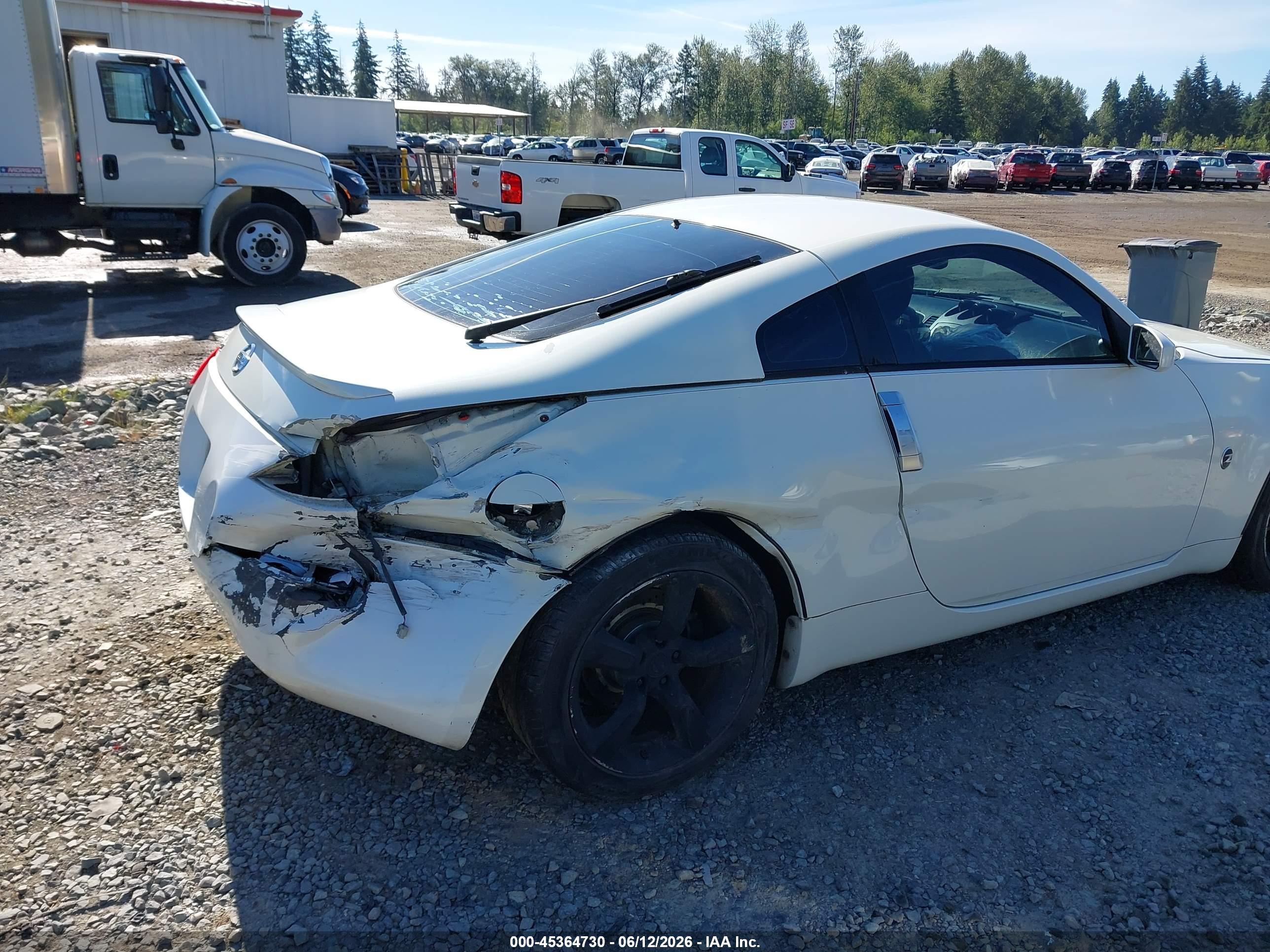 NISSAN 350Z image 6