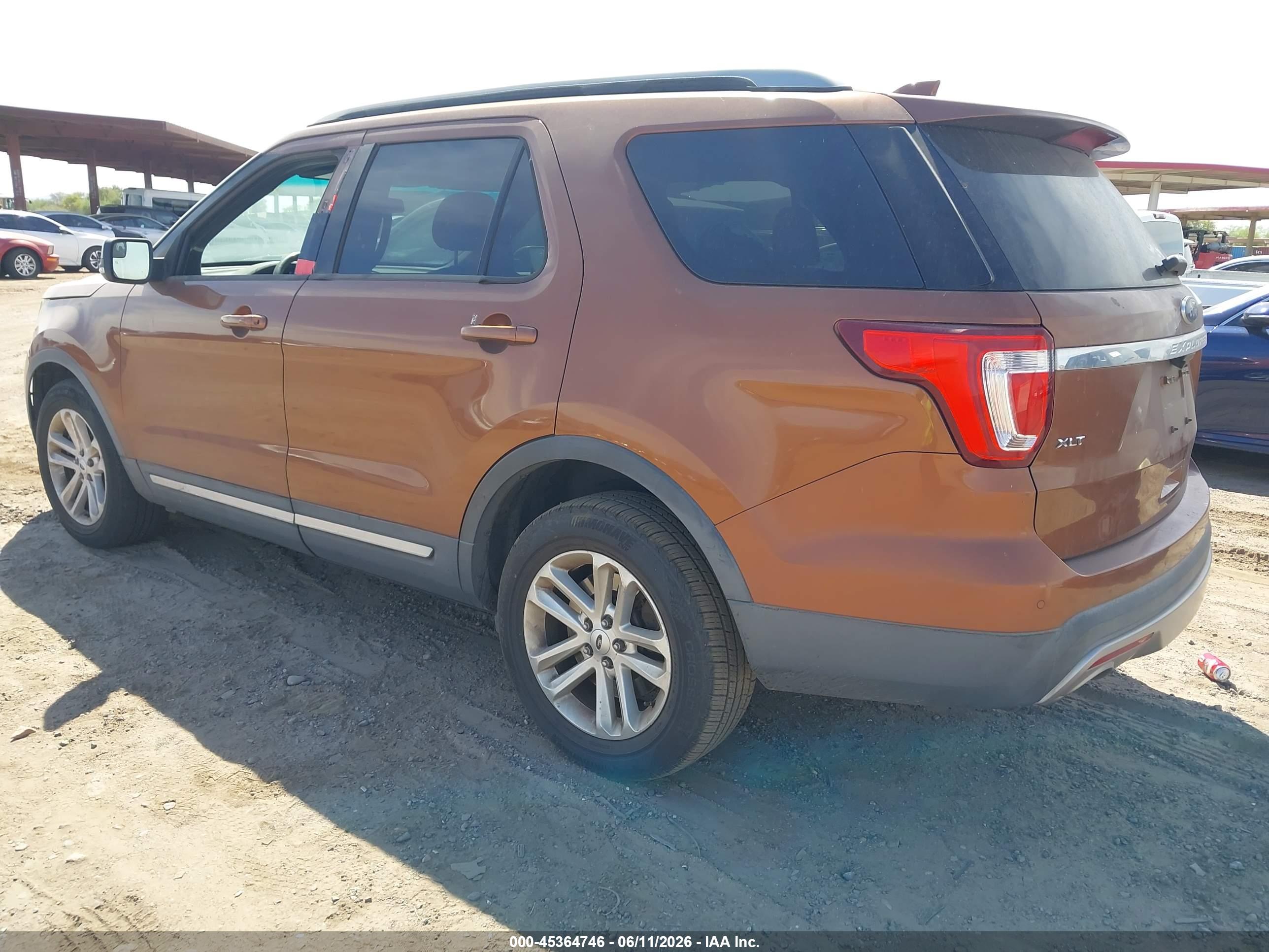 FORD EXPLORER image 3