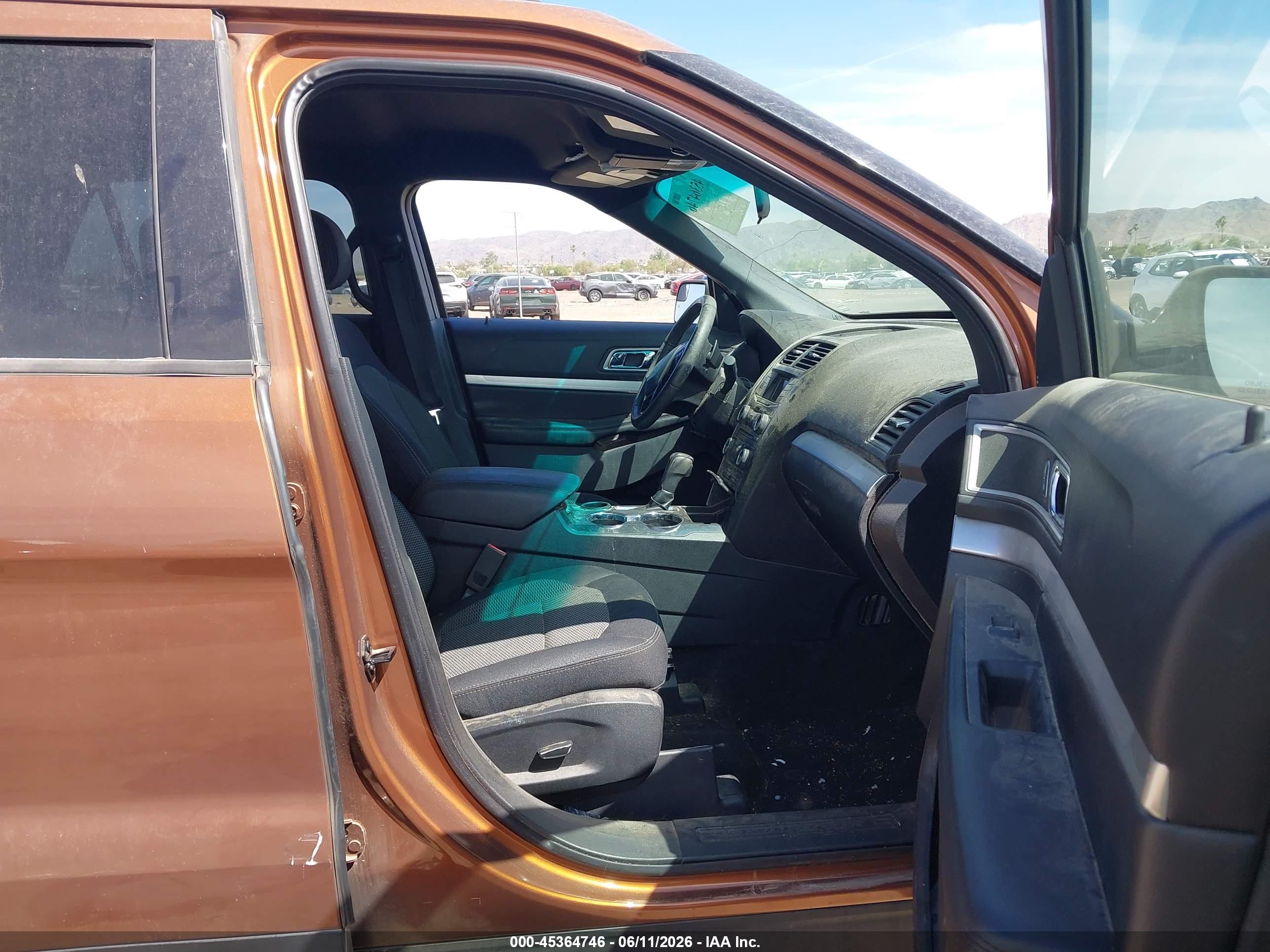 FORD EXPLORER image 5