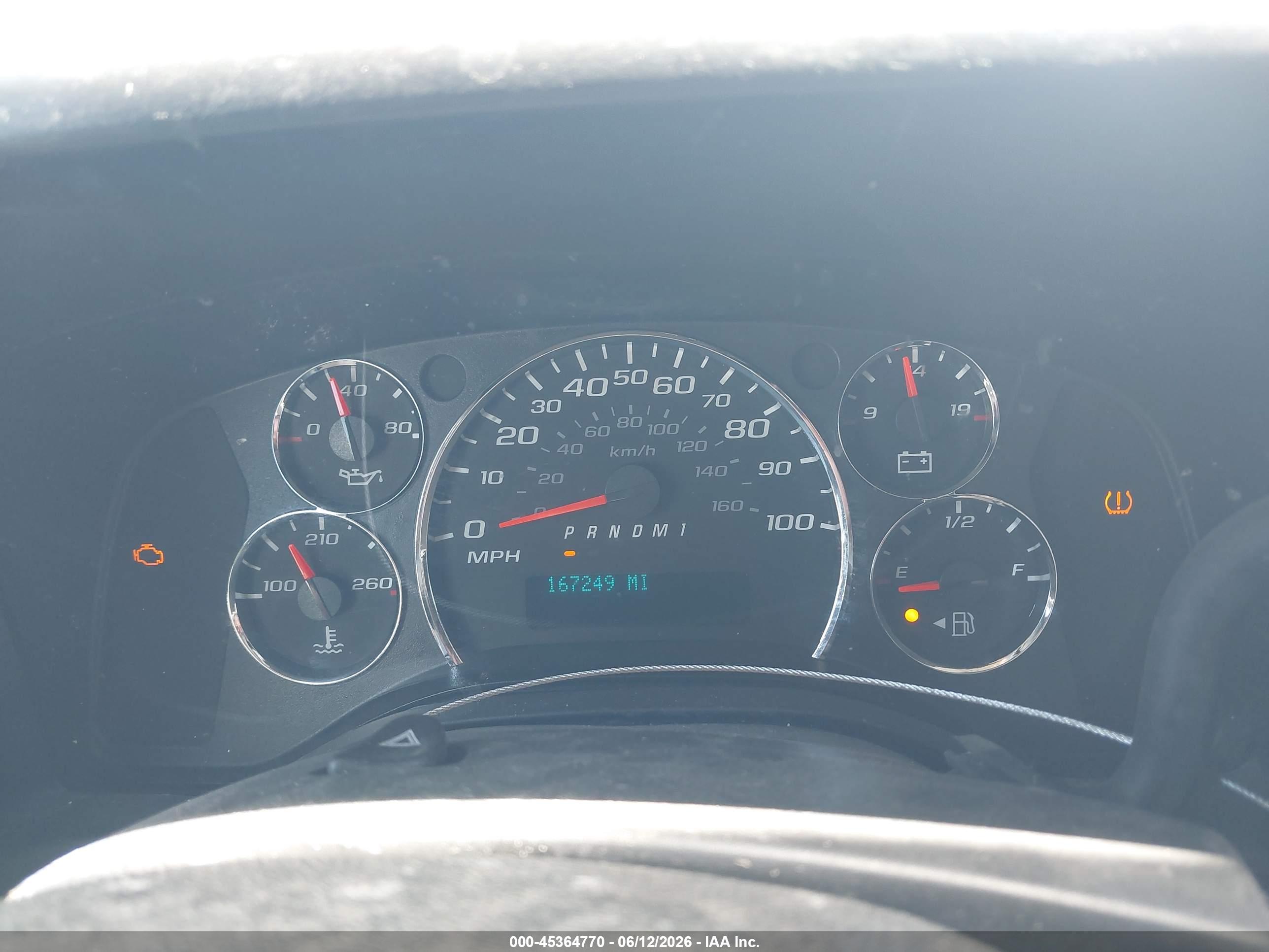 CHEVROLET EXPRESS image 7