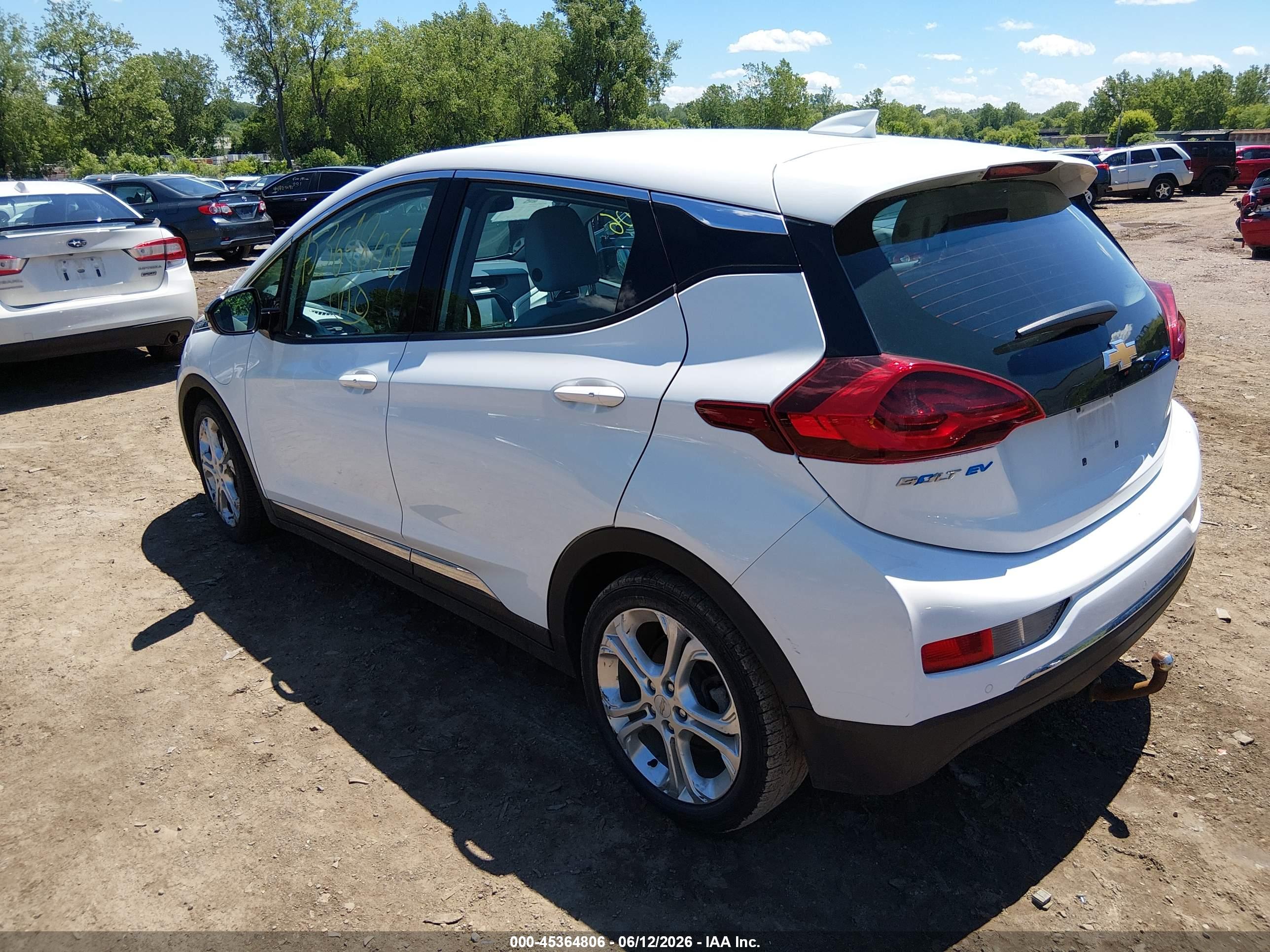 CHEVROLET BOLT image 3