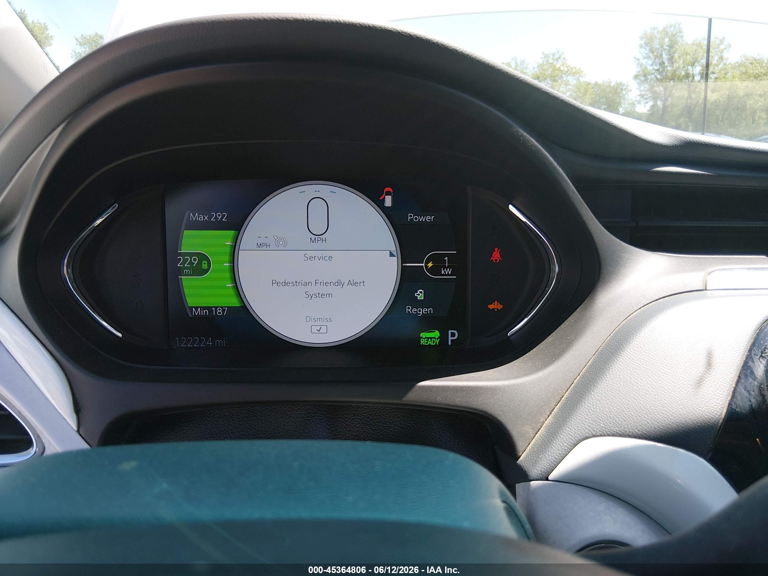 CHEVROLET BOLT image 7