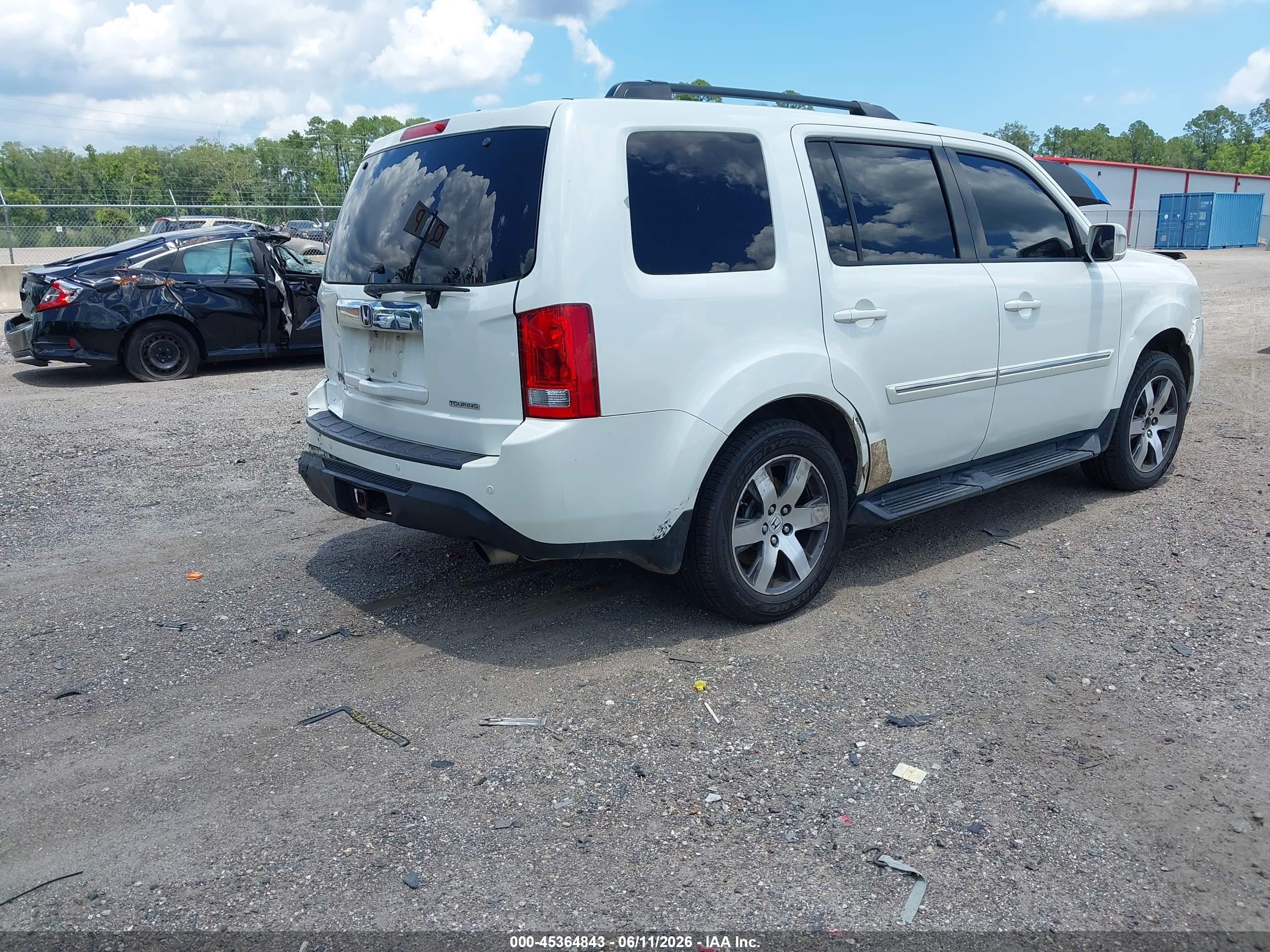 HONDA PILOT image 4