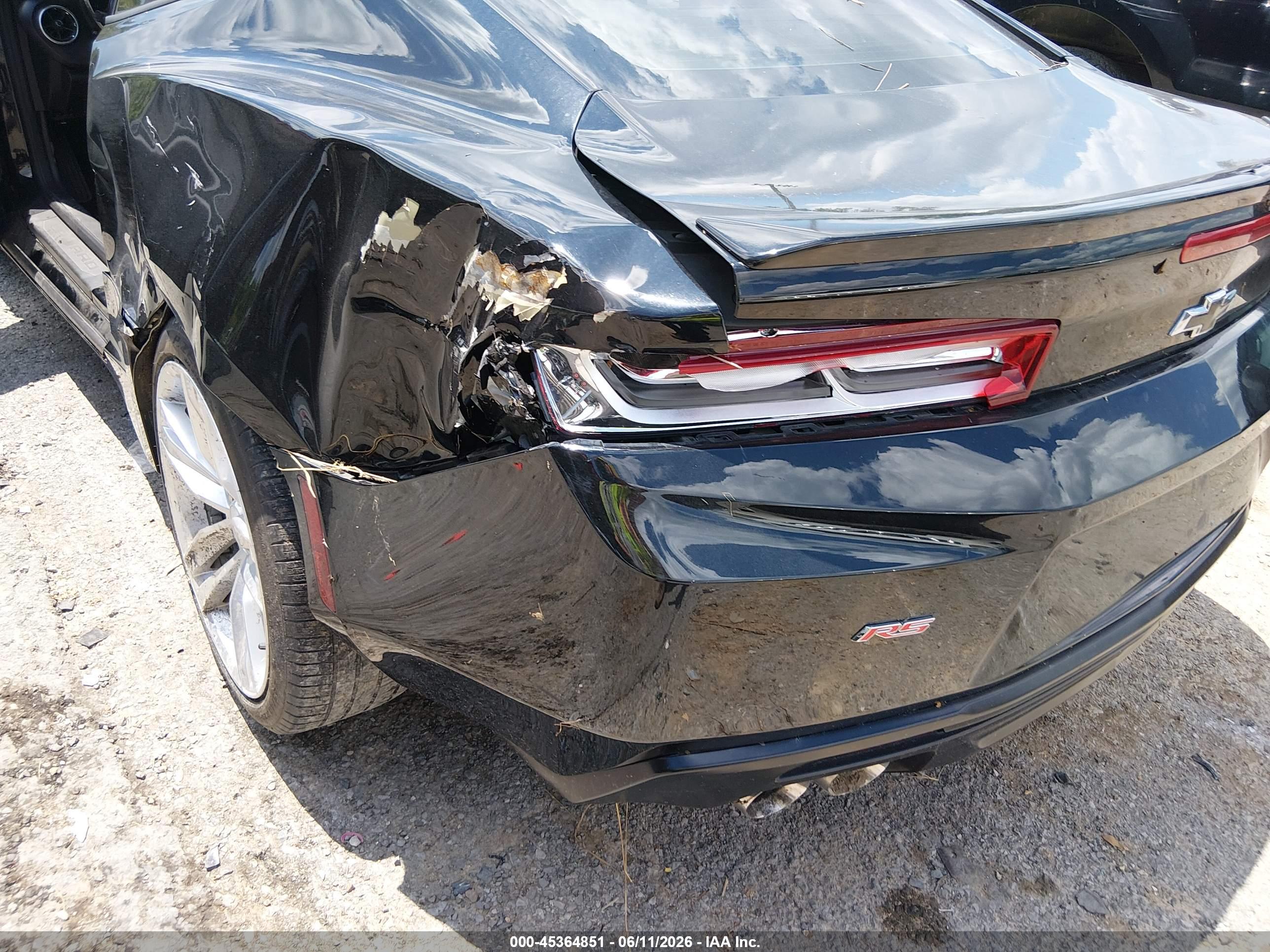 CHEVROLET CAMARO image 6