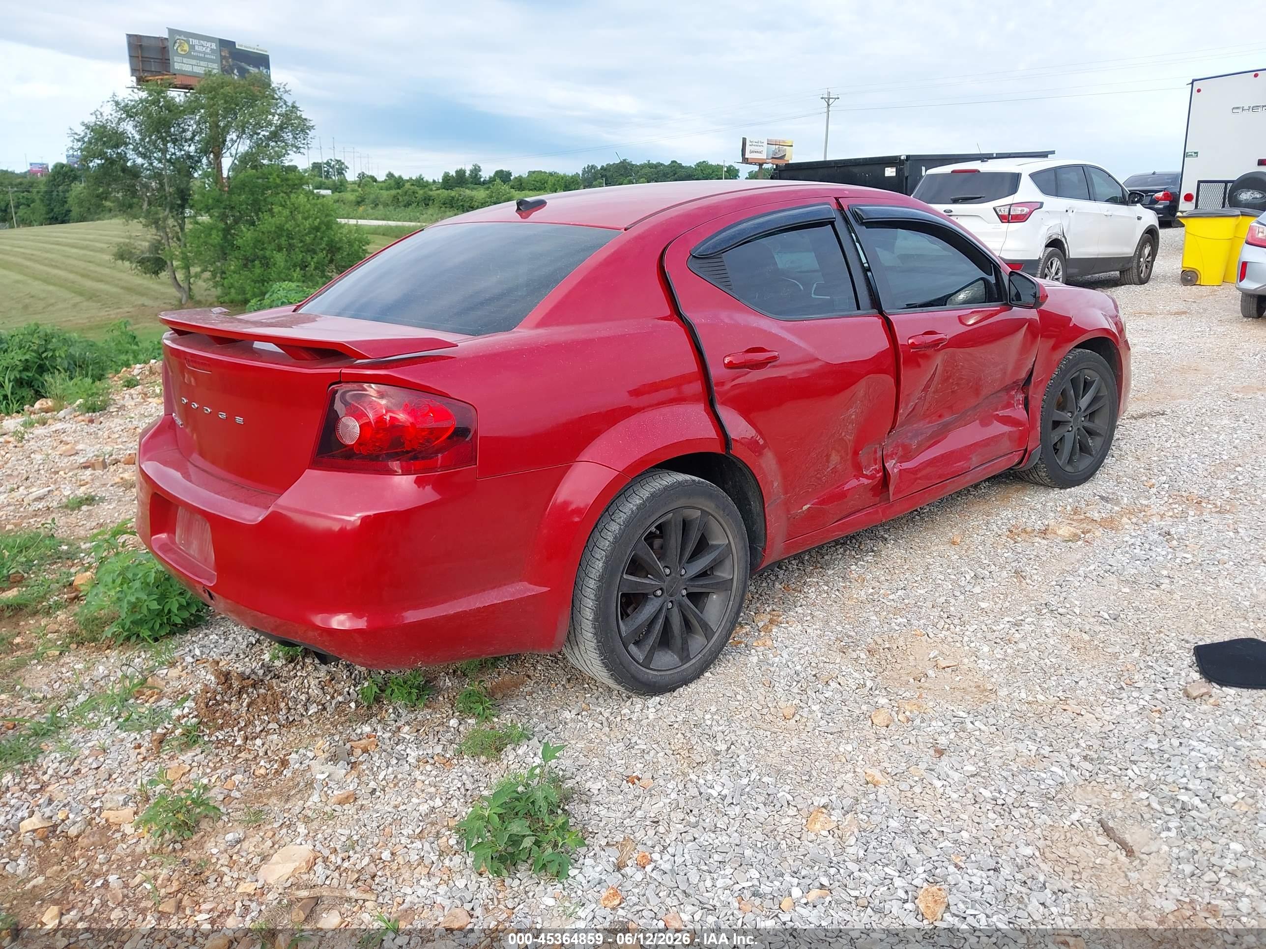 DODGE AVENGER image 4